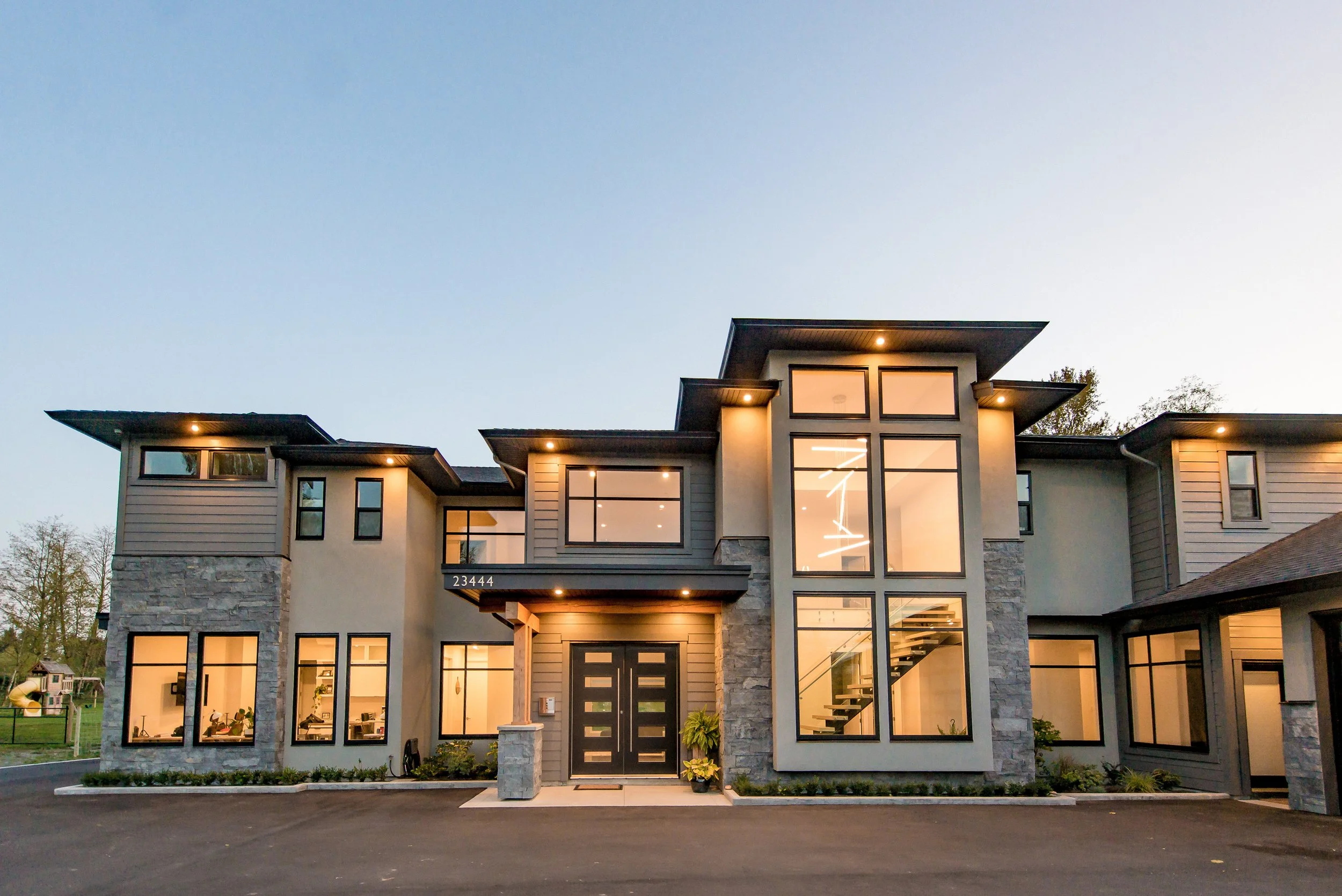 Jon and Tash-0330.jpg