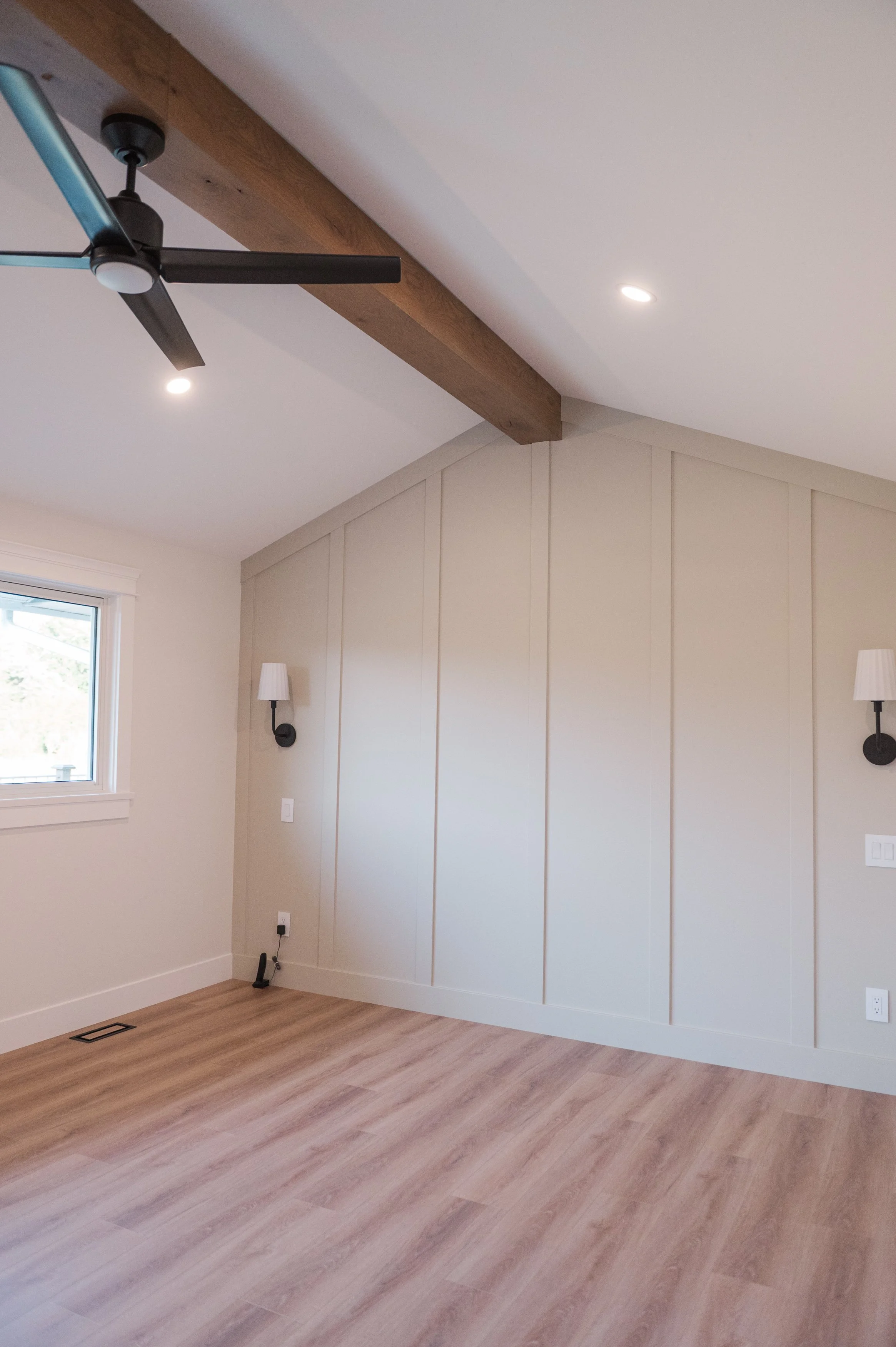 Primary Bedroom.jpg
