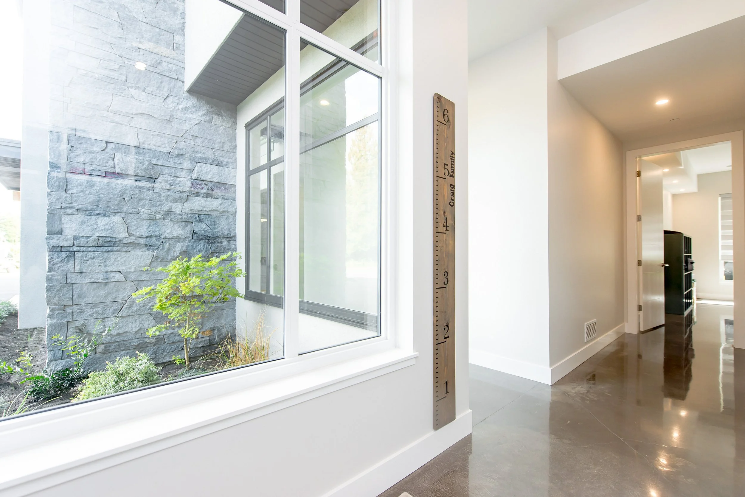 Jon and Tash-0273.jpg