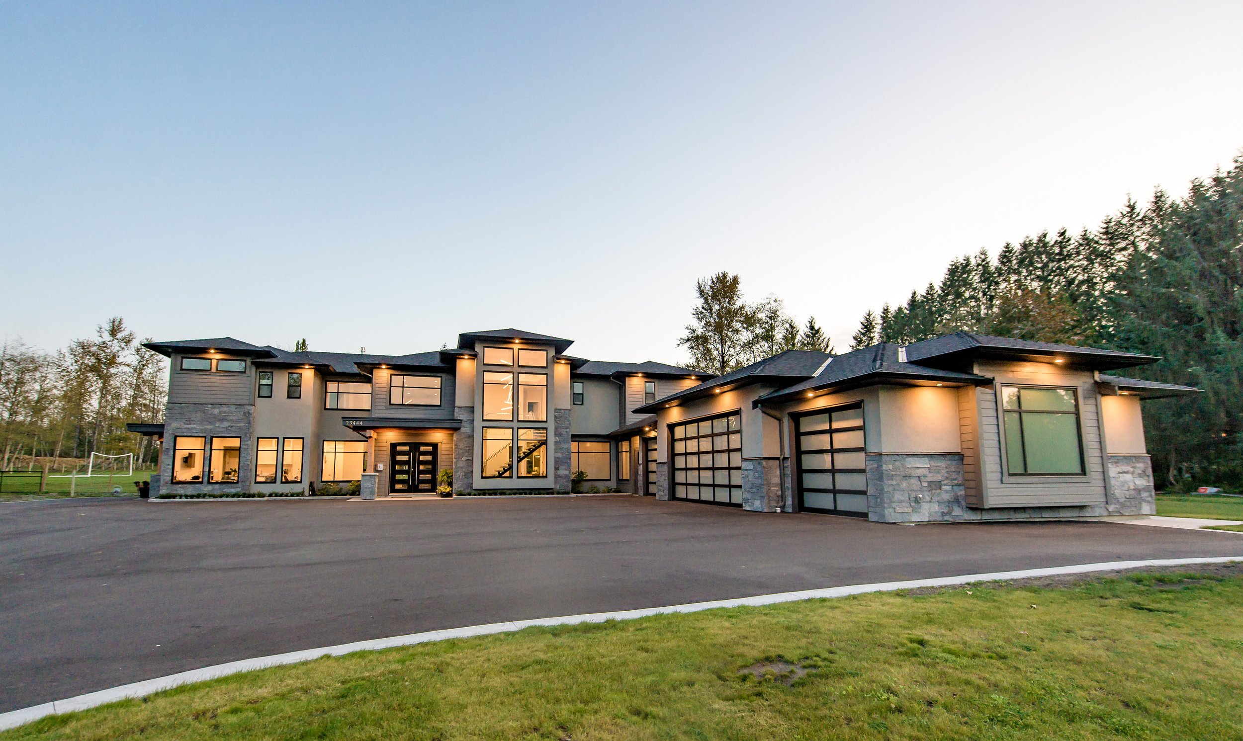 Jon and Tash-0324.jpg