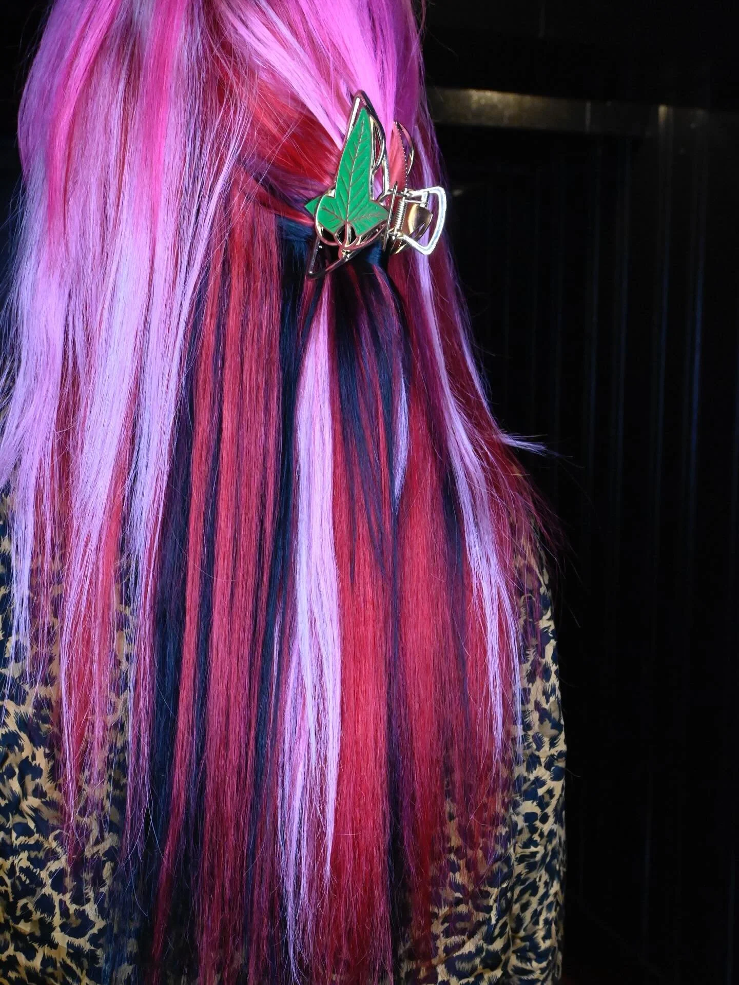 hair so good it deserved its own photoshoot. 

#althairstylist #althair #eastcarolineuniversity #greenvillenc #gvegasnc