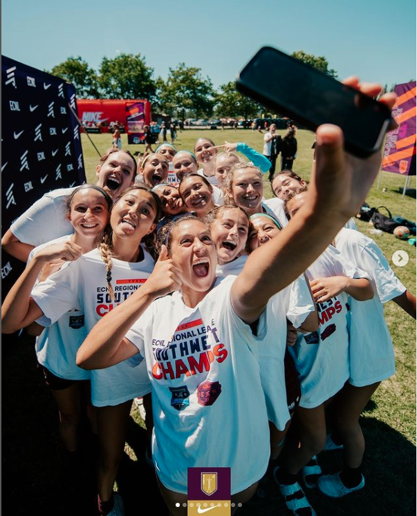 Girls Team Selfie.png