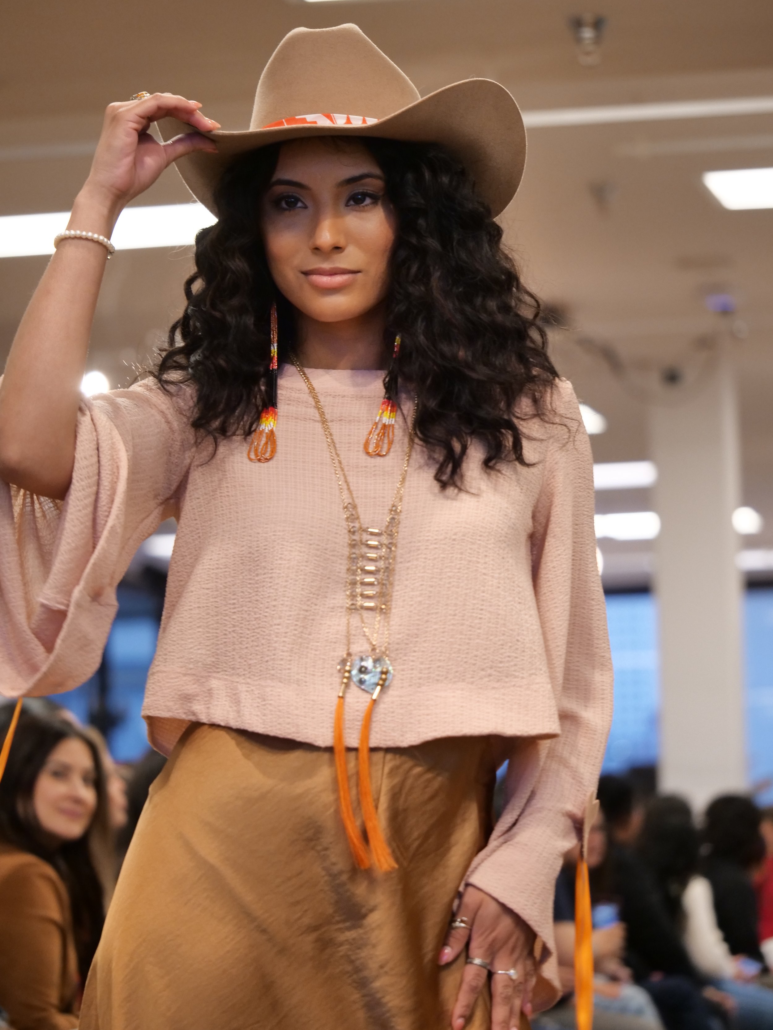 IndigenousFashion-040624--sf-0991.JPG