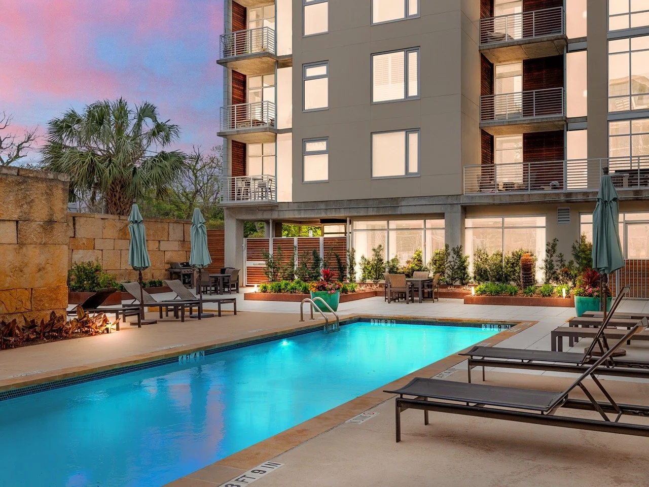 Day to Dusk (1 of 7) Large.jpeg