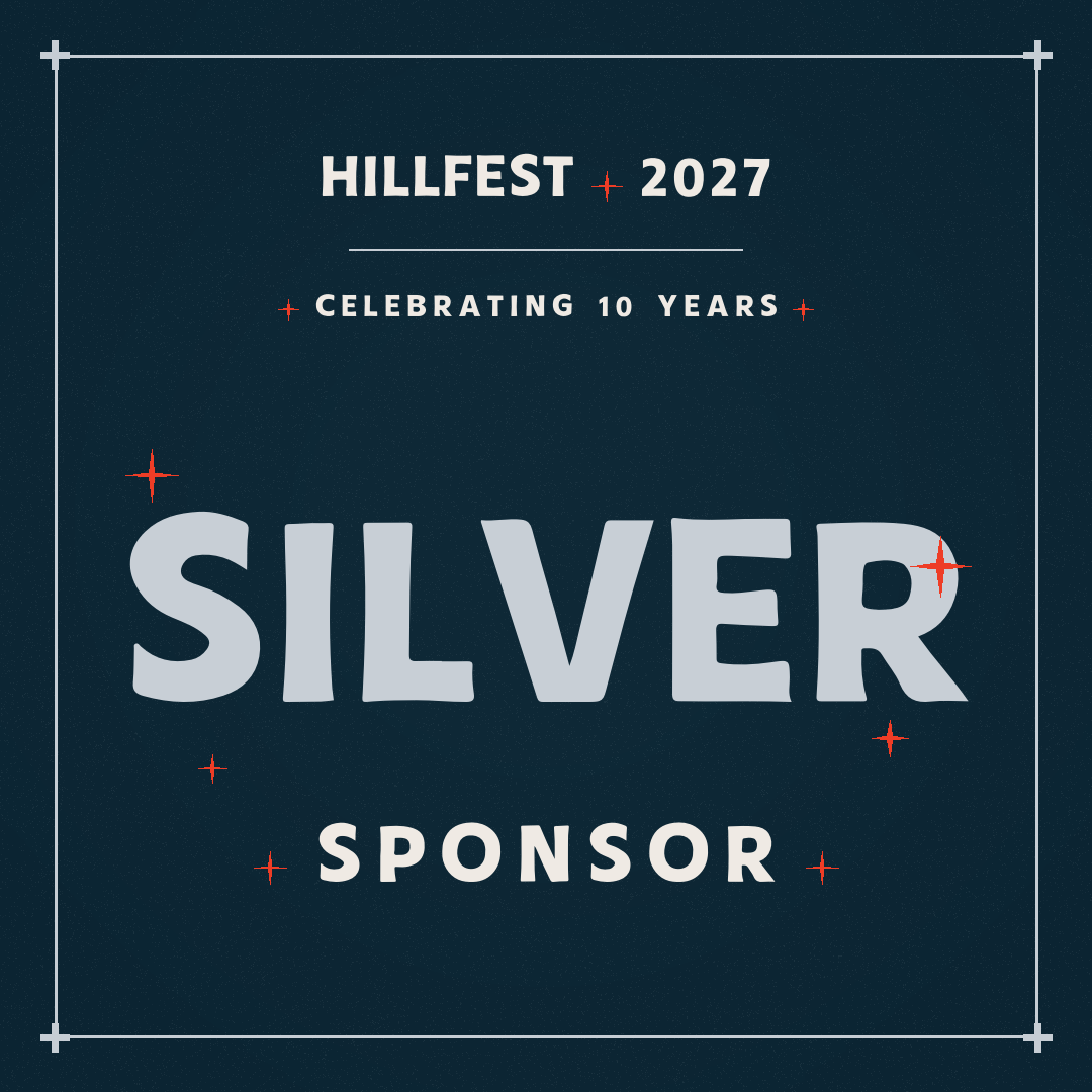 Gray circle with the word 'silver' in white cursive font