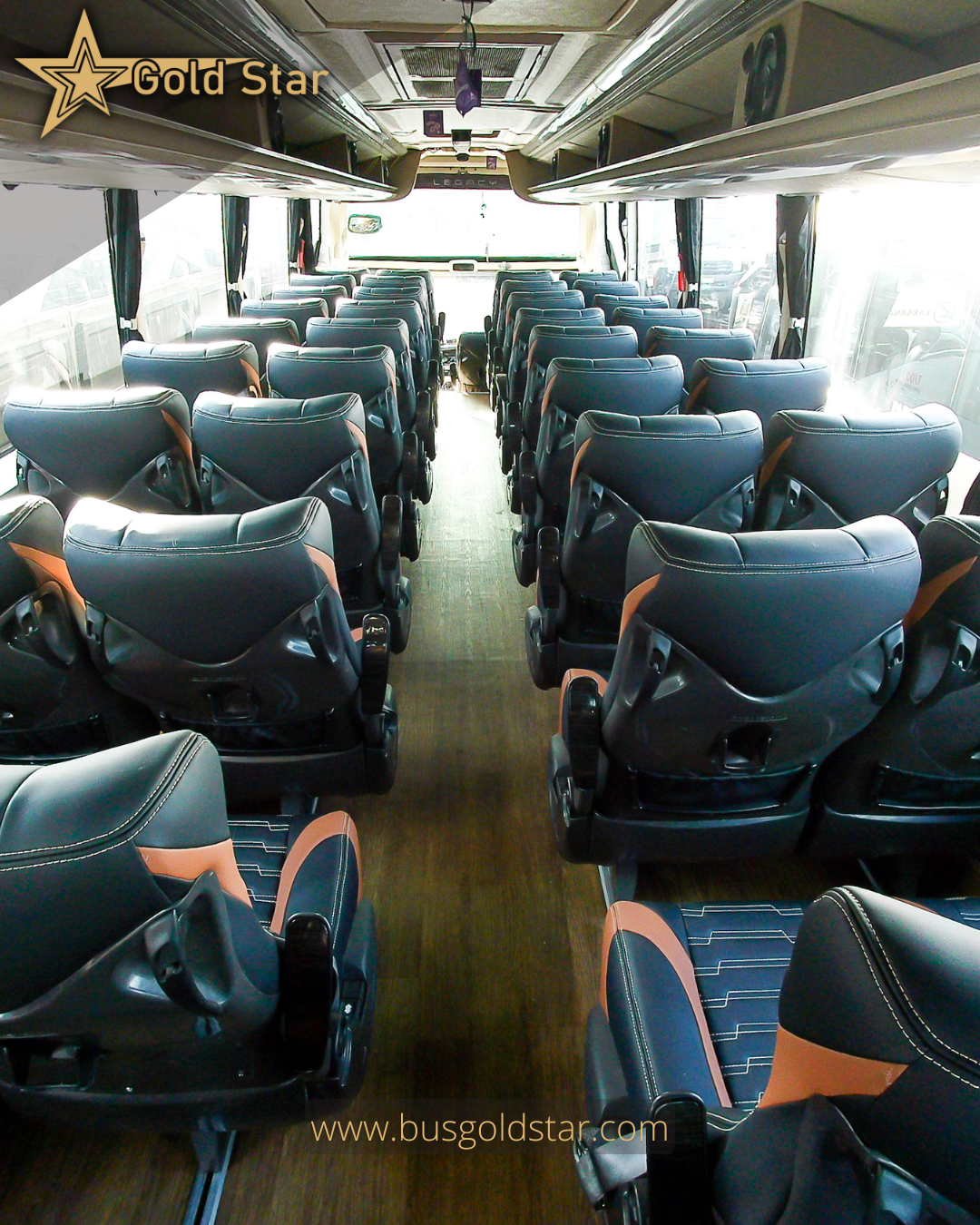 Sewa bus pariwisata 50 seat di Jakarta, layanan charter bus wisata untuk perjalanan rombongan