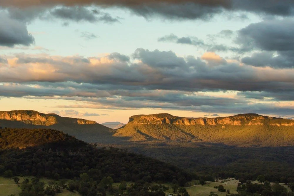 Capertee Valley shown from Pearsons Lookout