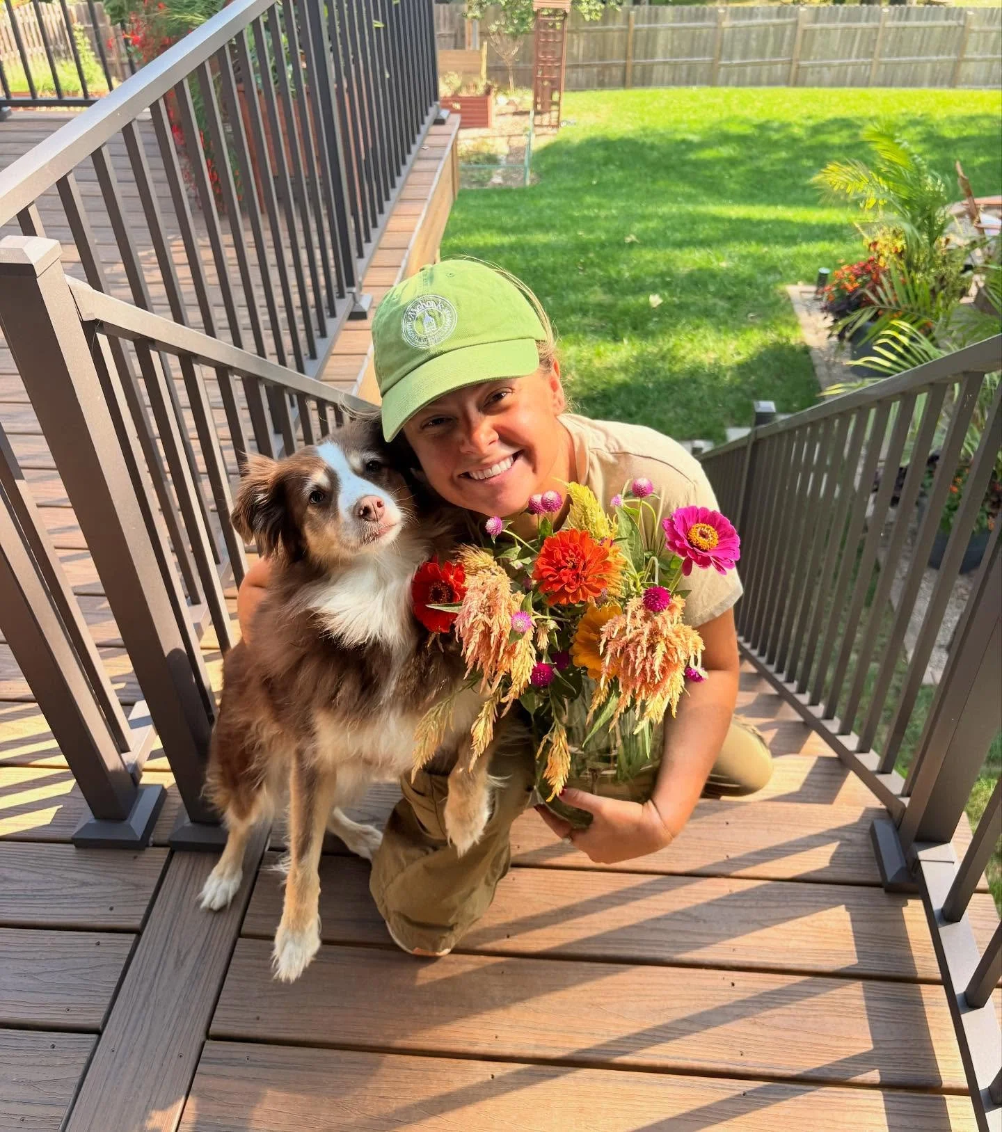 last bouquet - oct 4🌻
first bouquet - april 18 🌷
and a whole lot in between 💐
*didn&rsquo;t realize I was wearing the same hat 🥹

sitting on my garden swing just so grateful! this was my first year backyard flower farming and it was such a treat.