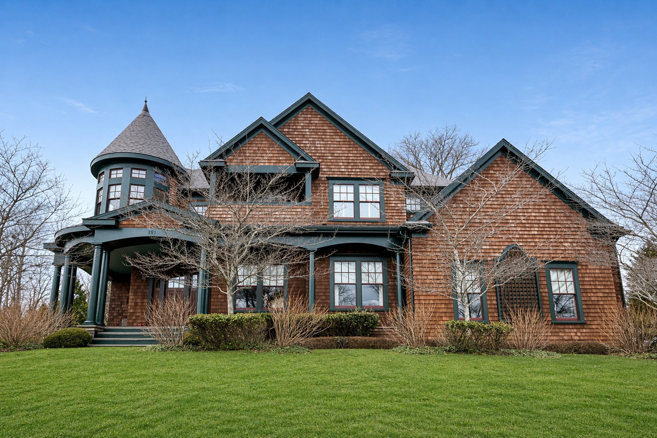 SIGNIFICANT NEWPORT SALE ON GIBBS AVENUE