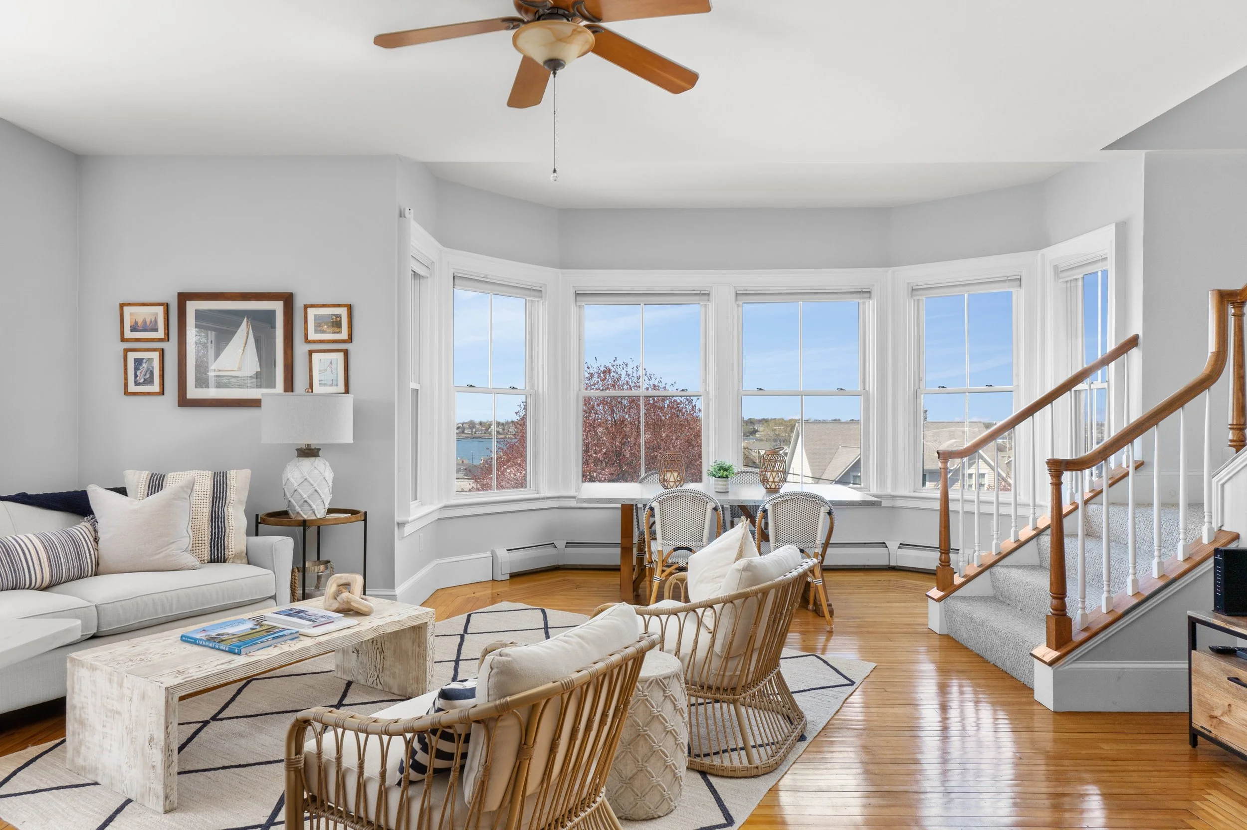 Maximizing Your Home's Potential: The Art of Staging for a Successful Sale โ The Rhode Island