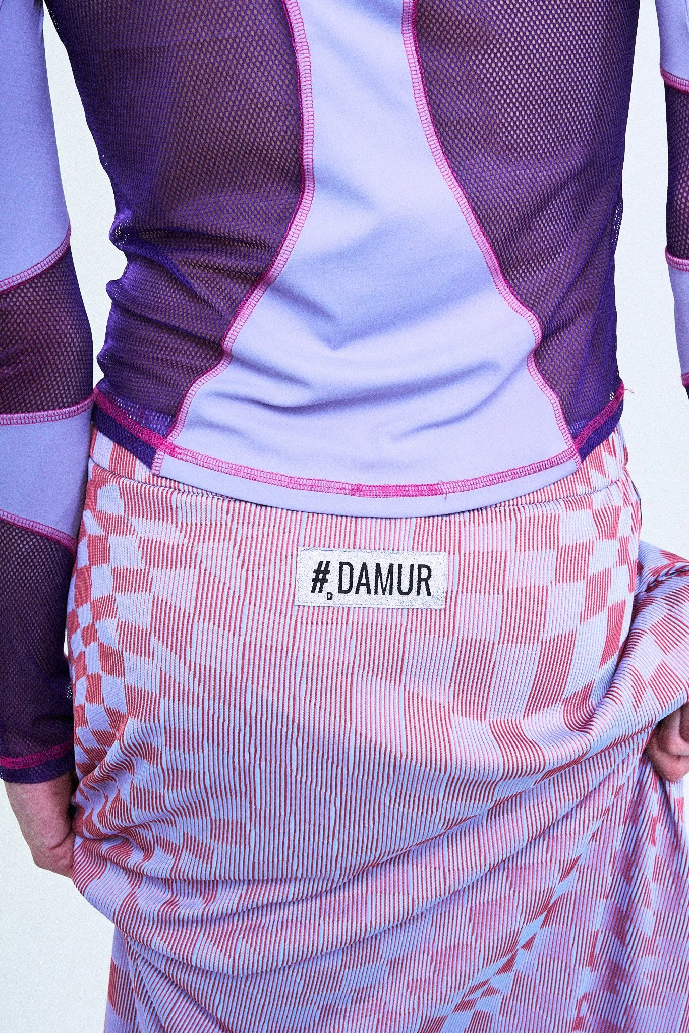 DAMUR1 7080.jpg