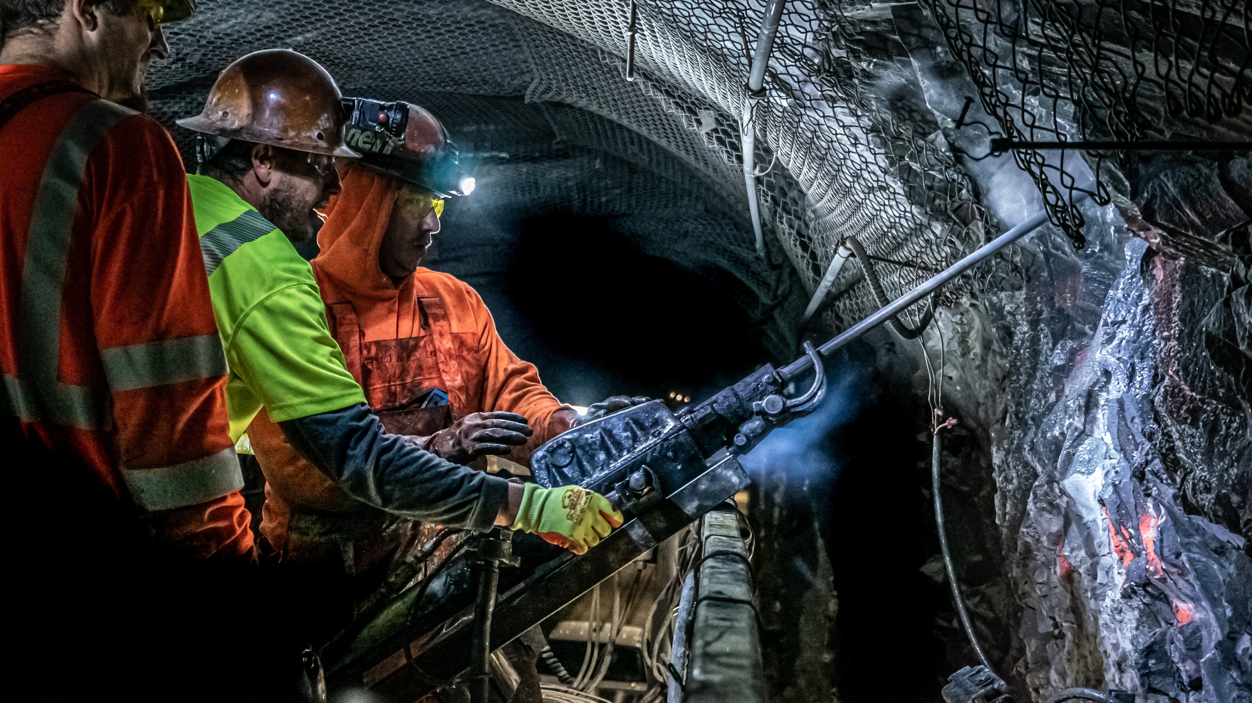 Tunneling construction photographer Daniel Mekis