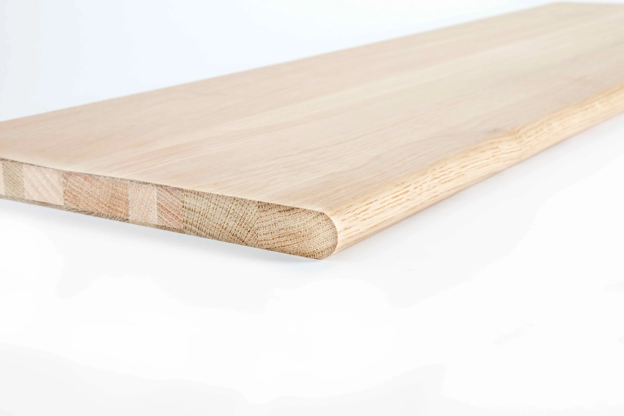 P&L Joinery – Rounded edge Oak Stair Tread