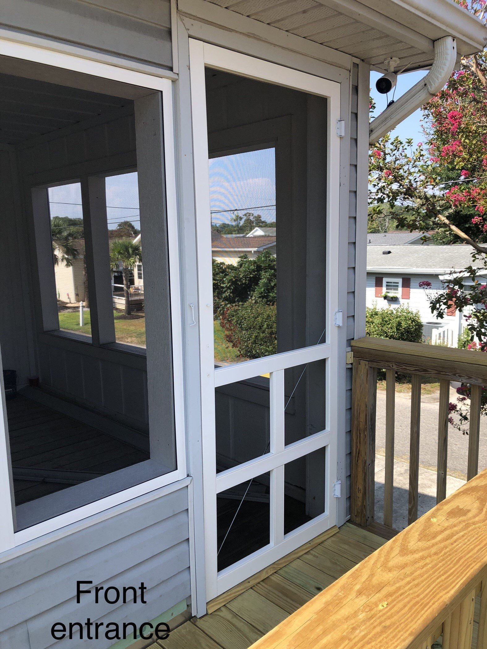 front deck area into screen porch.jpg