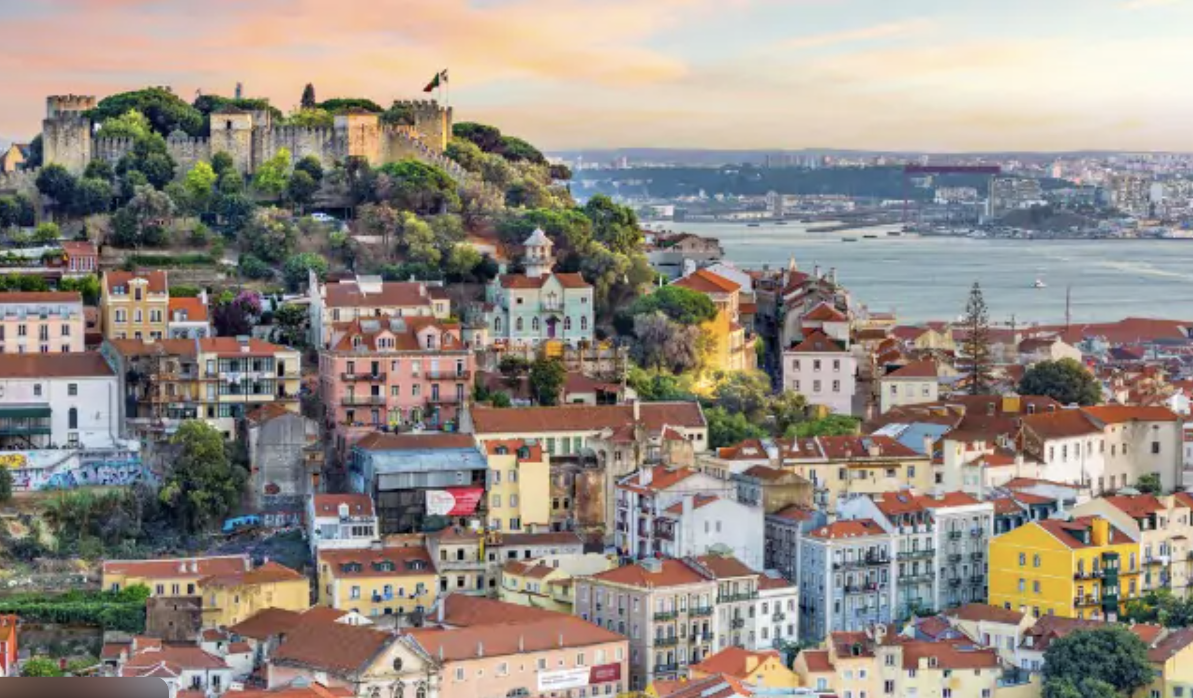 Portugal Itinerary: Lisbon, Douro Valley &amp; Porto (Our Favorite Stops + Honest Tips)