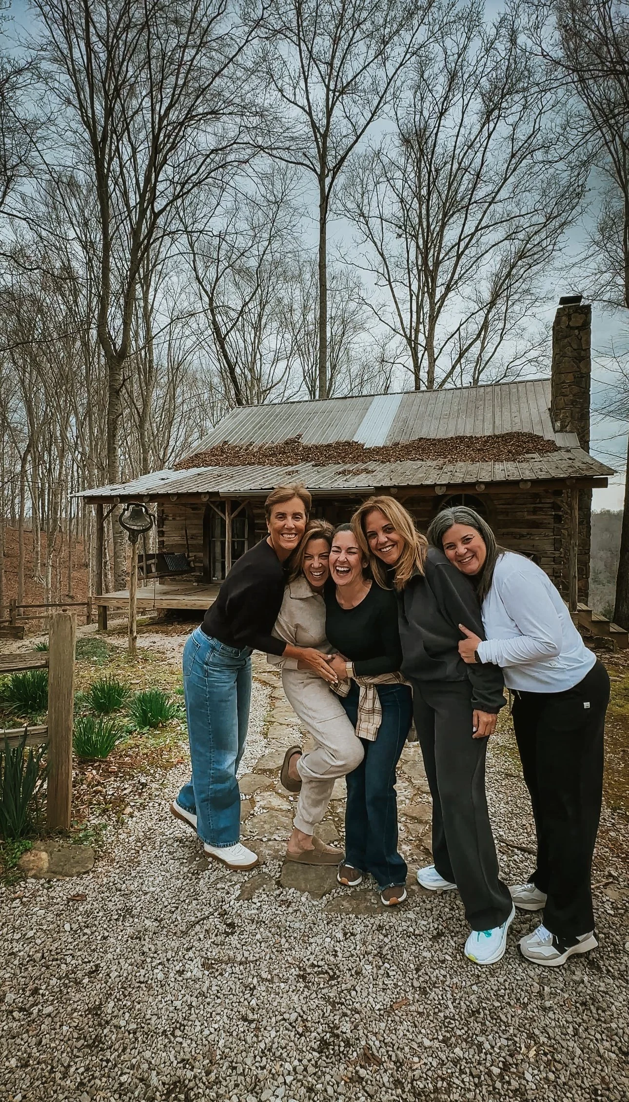 A Cozy Cabin Girls Weekend Near Nashville You Can Recreate