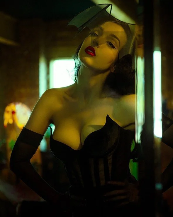 In the shadows of our South Wing, the devastatingly glamorous @gracejaques 🥀 
Photographer @paulartemis3

Grace wears Corset &amp; Skirt @sian_hoffman @themodeltraitorofficial 
Veil @hood_london 
Gloves @milk_shaken