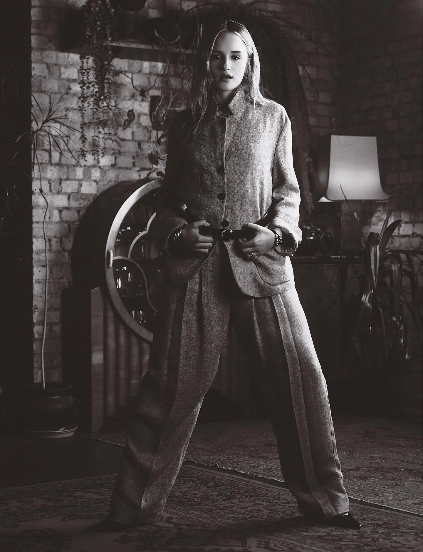 Beautiful campaign @behindtheblinds &ldquo;She finally left the building&rdquo; featuring Miriam Petche shot in our South Wing.

Sweetpea officially enters full mission mode on Industry &mdash; sharper, more ruthless, and carrying an emotional payloa