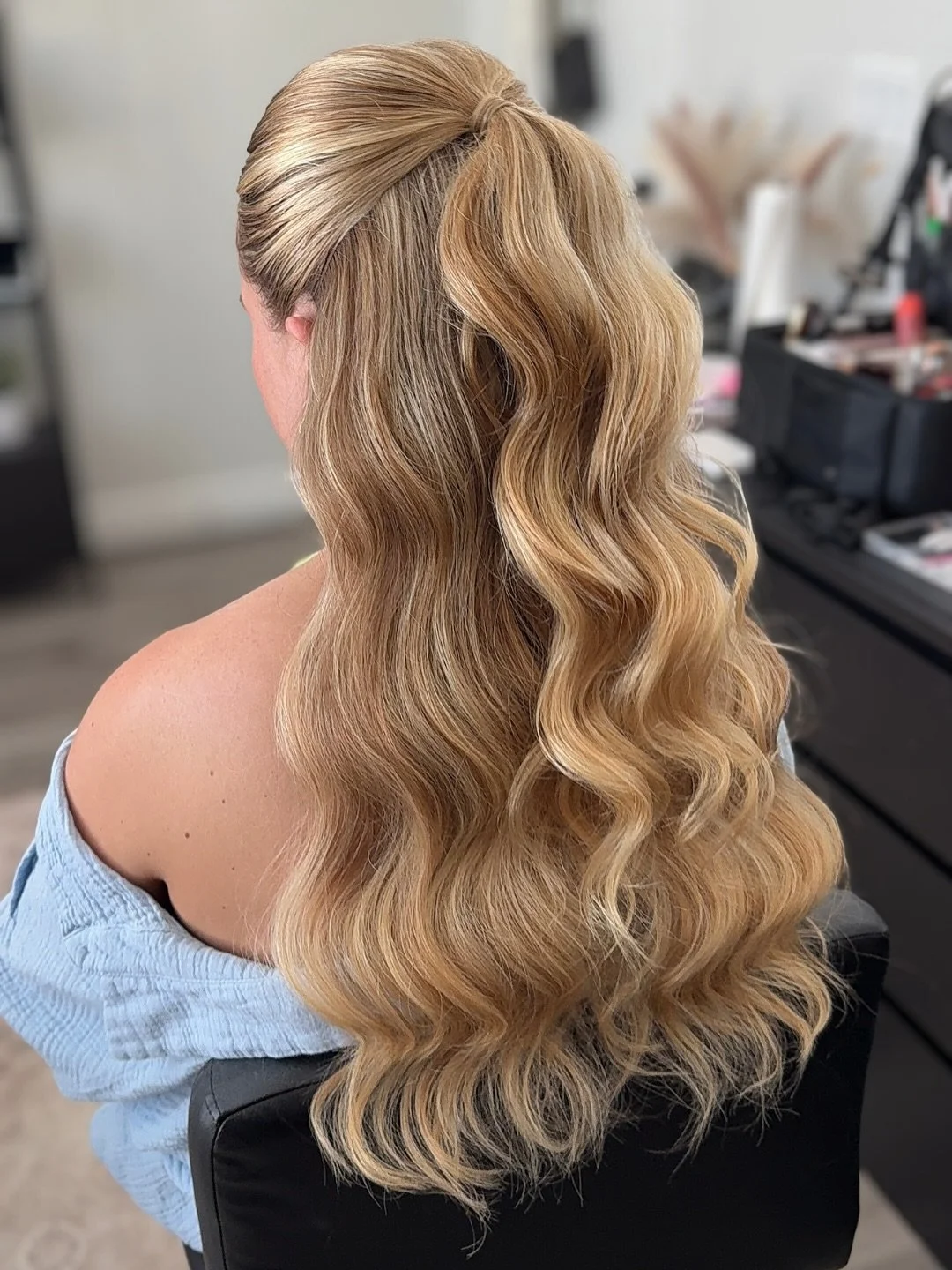 In love with this dreamy half updo βοΈ
#bridalmakeup #weddingmakeup #fyp #bridalhair #dallasmua