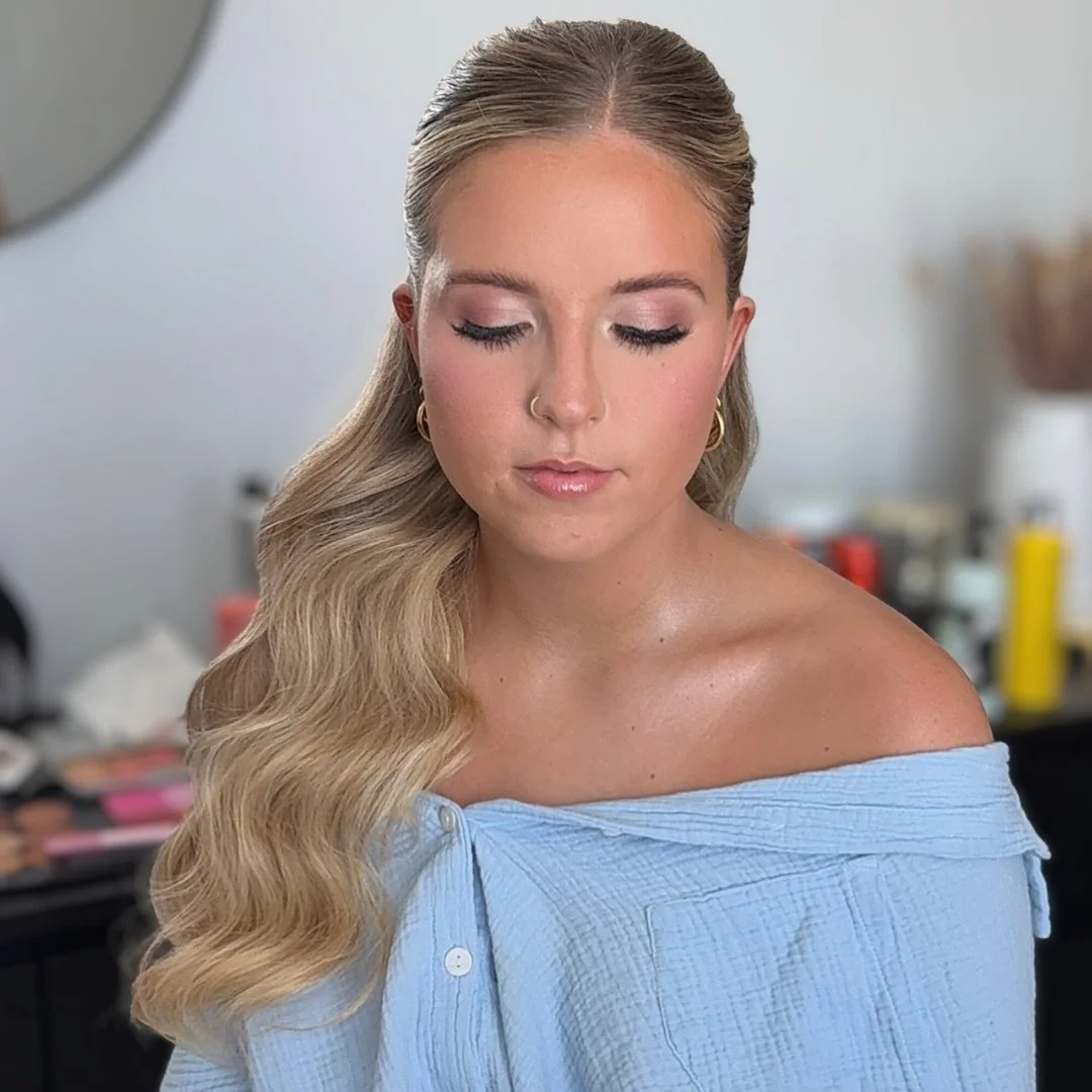 Pink, bronze and glowy? Yes, please! π
#bridalmakeup #weddingmakeup #fyp #bridalhair #dallasmua