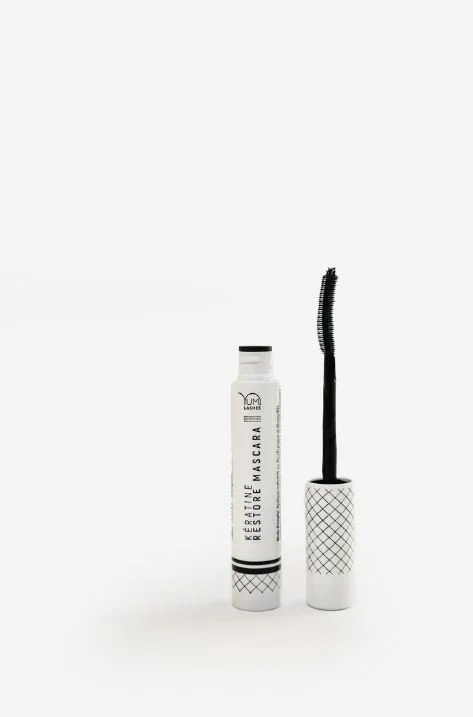Mascara Yumi Lashes It Perfect Lash Lift - Noir - Effet Allongeant - 9 Ml - Neuf Sous Boîte