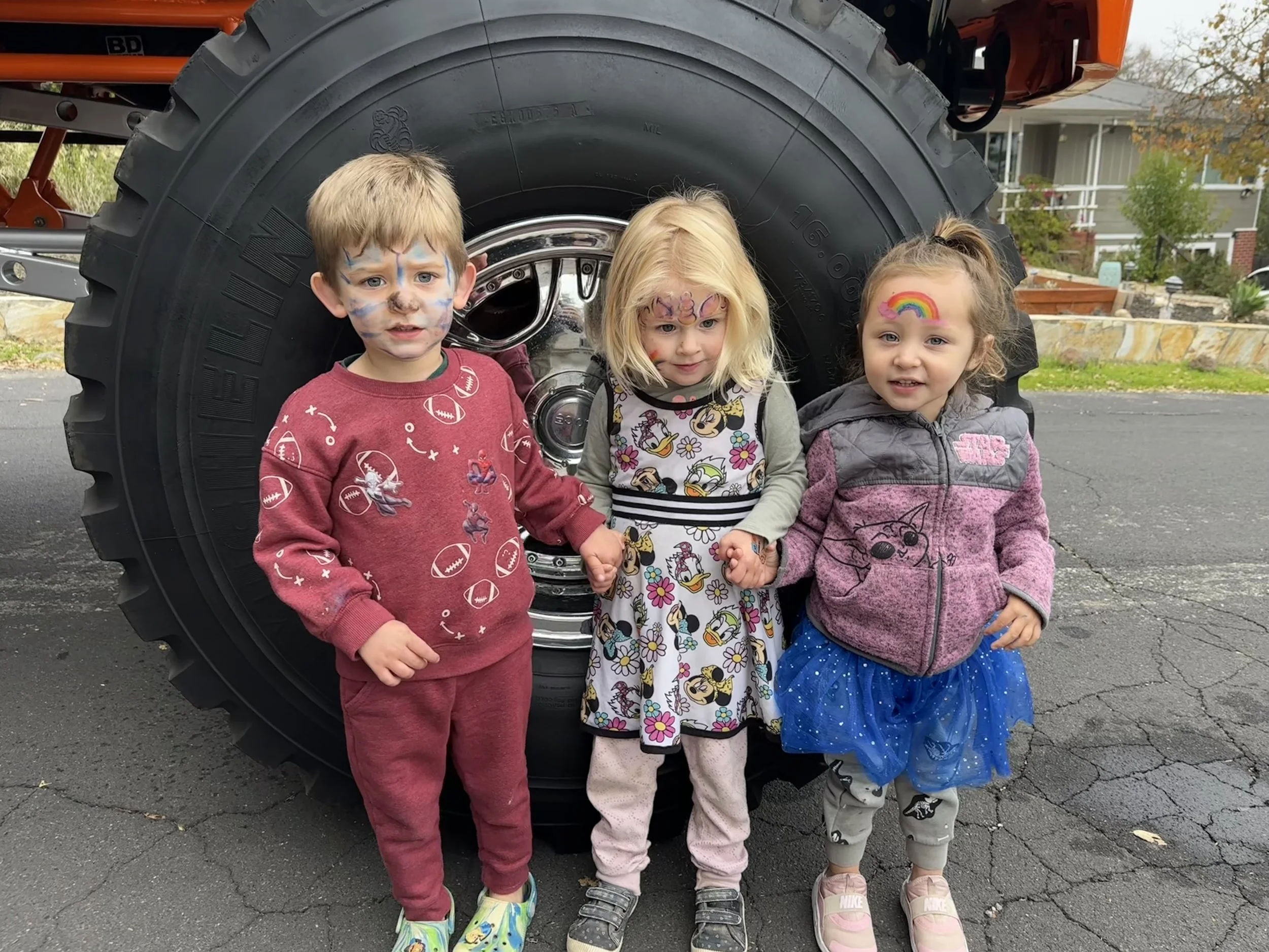 With preschool besties Evan and Evie