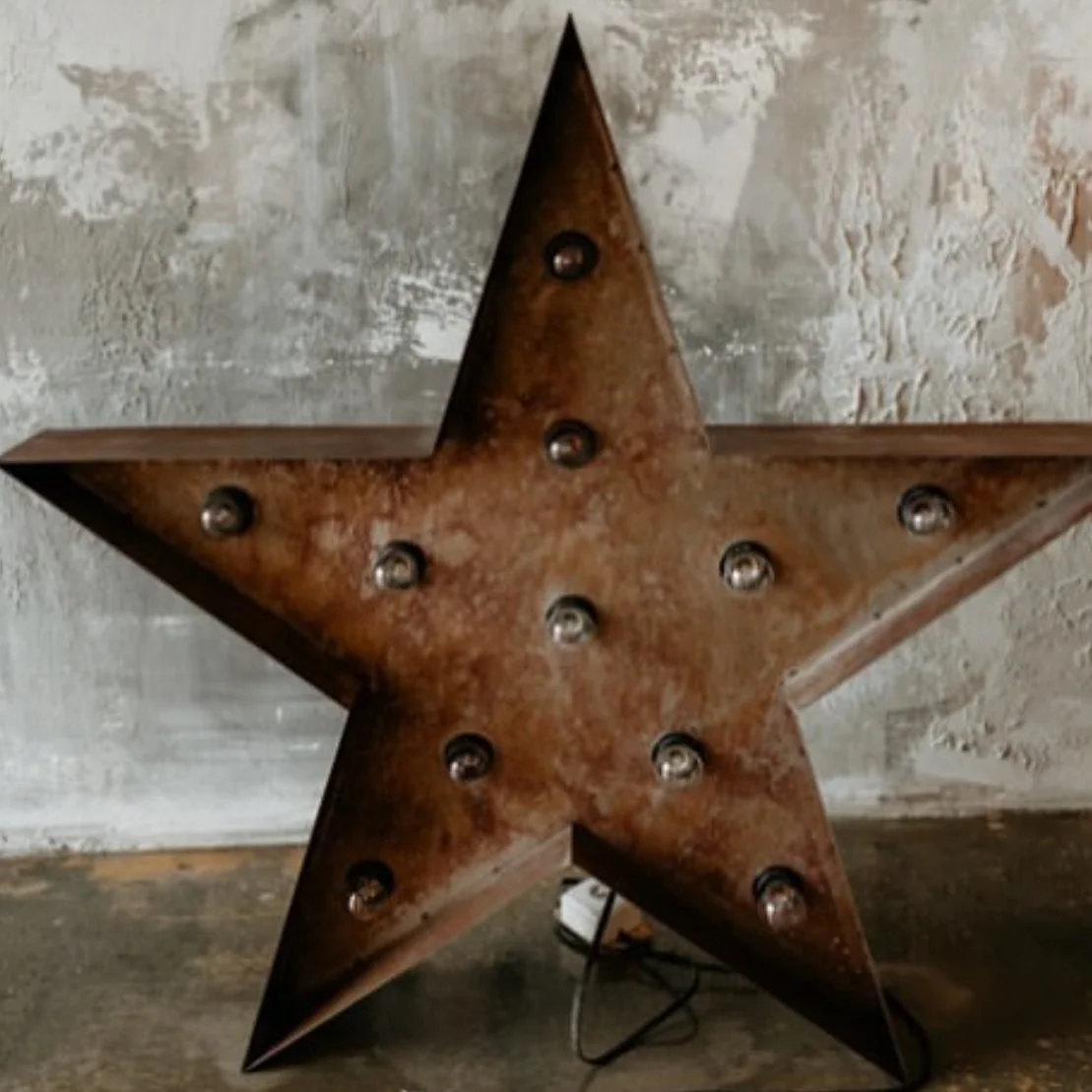 D E C E M B E R 

My favourite winter month of the season for many reasons, we have three birthdays to celebrate &amp; of course the festive season. 🤪

So with Christmas soon upon us, I have decided not to add any more pieces or collections for this