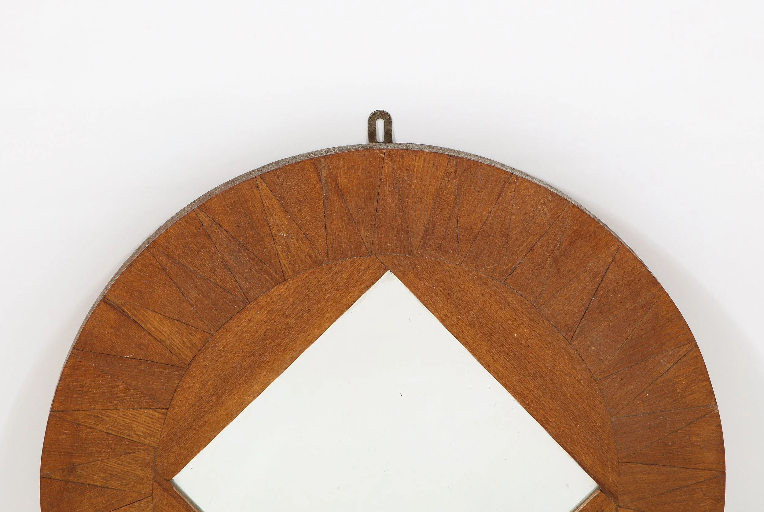 round-squareR1Around-square5round-square3.jpg