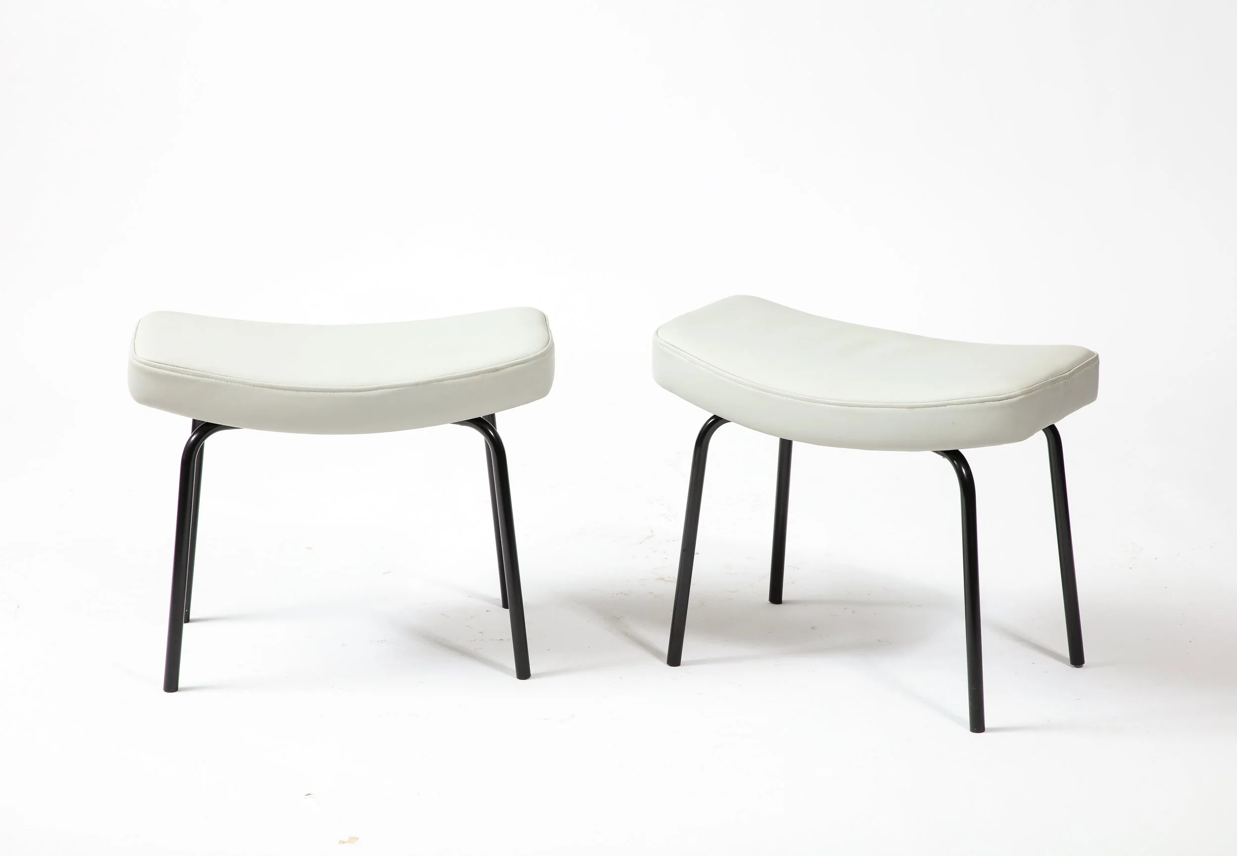 6R1A8970.MINOTAUR STOOLS.jpg