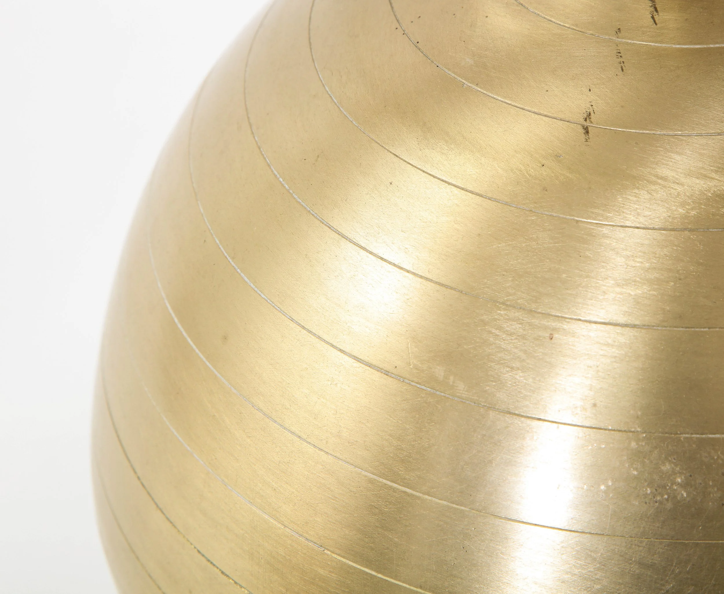 brass-sphereR1A29brass-sphere1.jpg