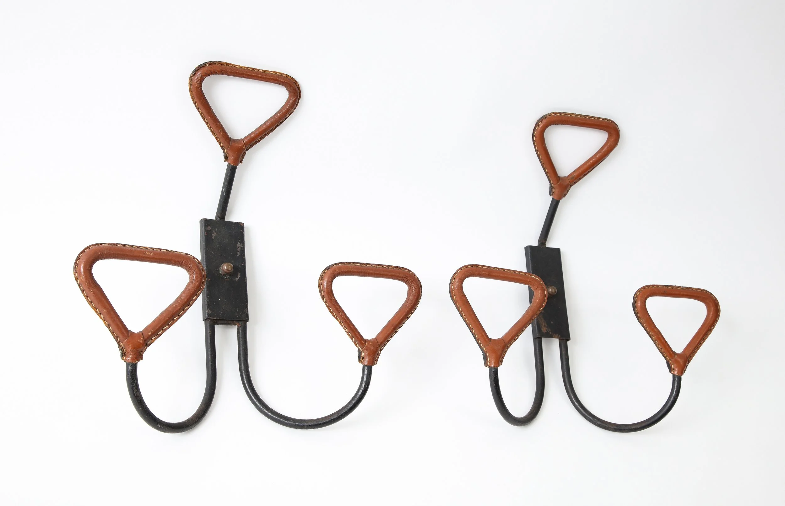 6R1A9975.adnet:duo:coatrack.jpg