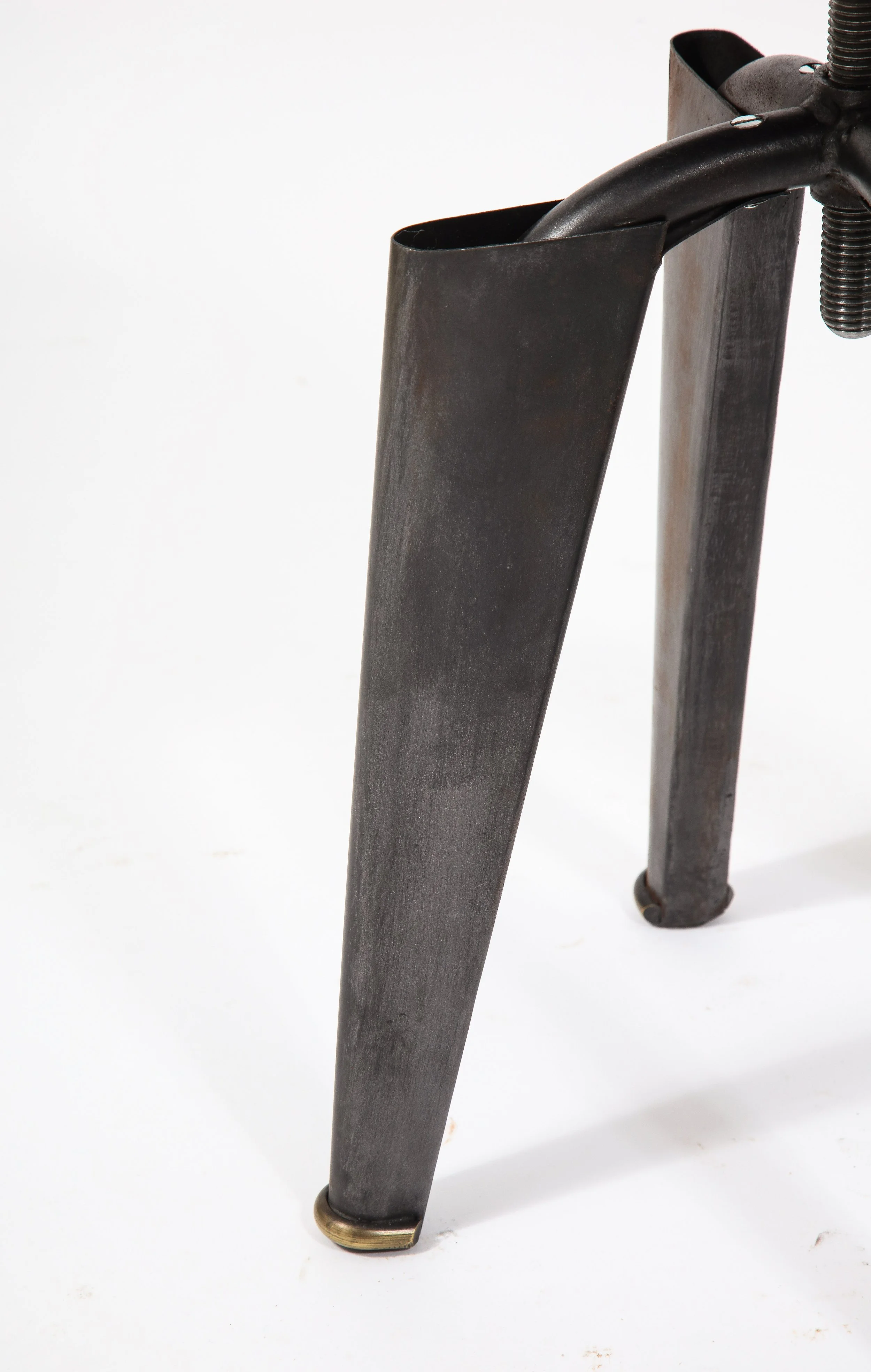 clemenceau-stoolsR1A72clemenceau-stoolsclemenceau-stools.jpg