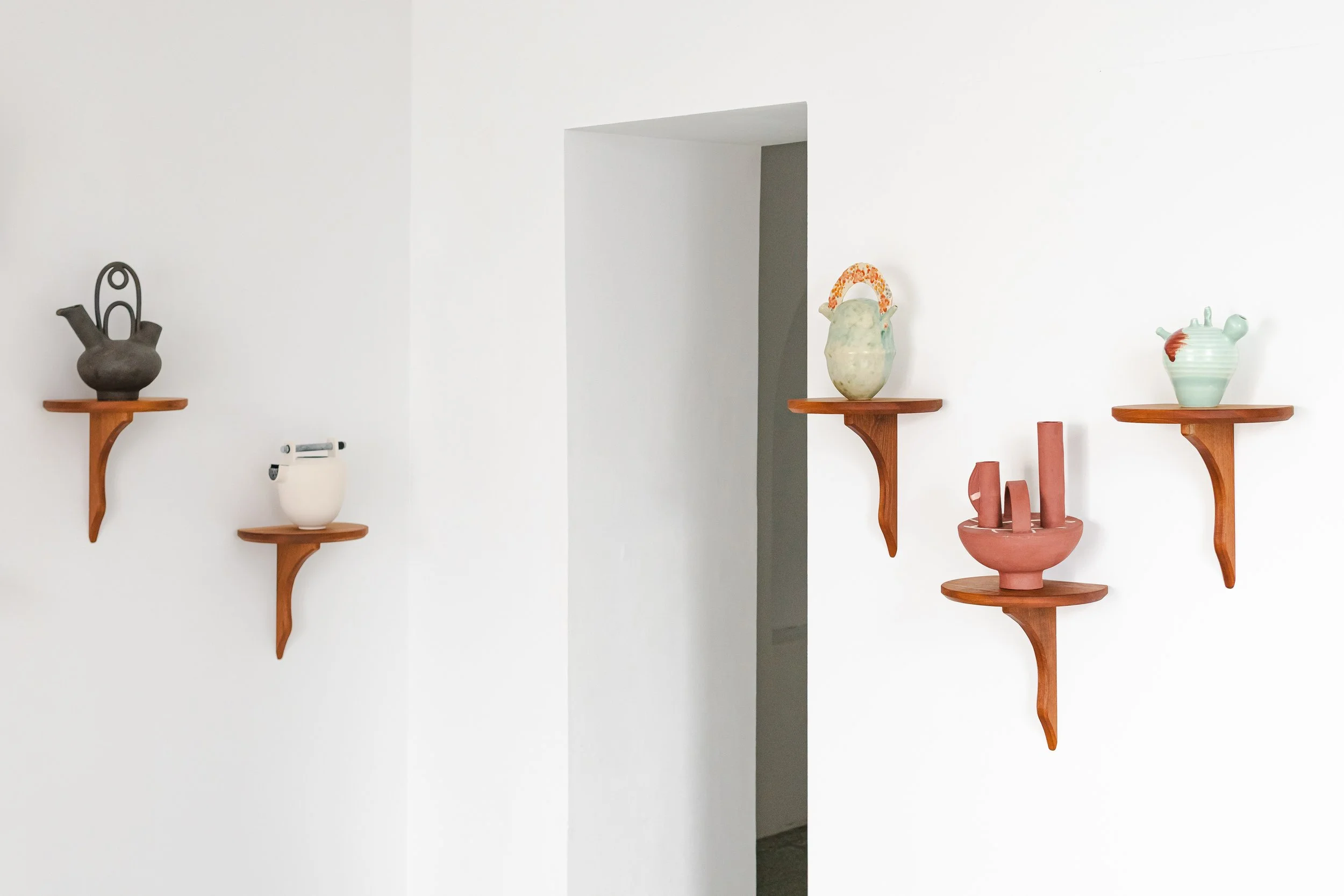 Moringue vazio não carrega só vento | Group Show