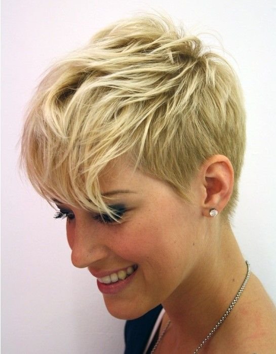 #createdbyariel #Shortlayeredpixiecut.jpg