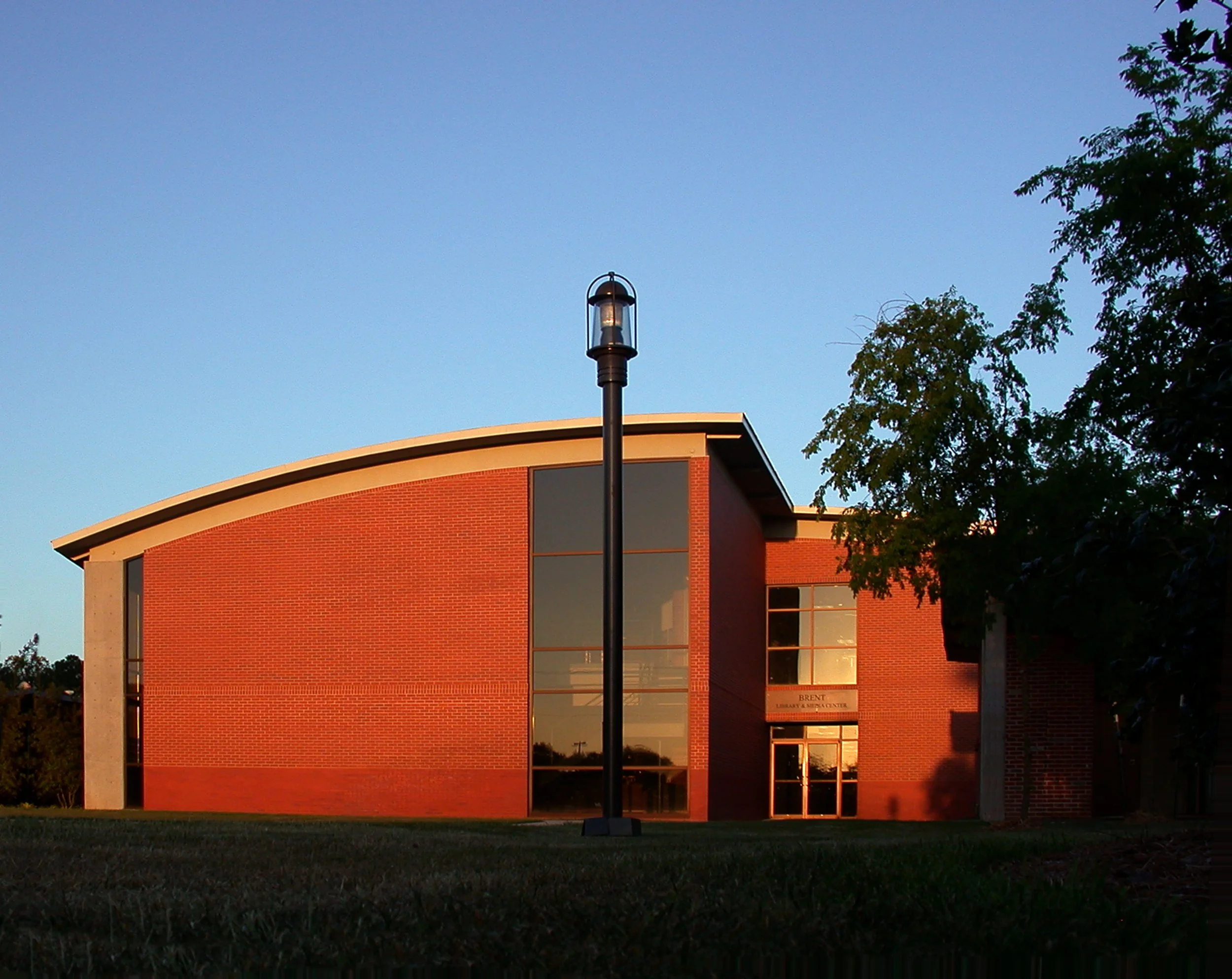 Catholic Library.Best (9).jpg