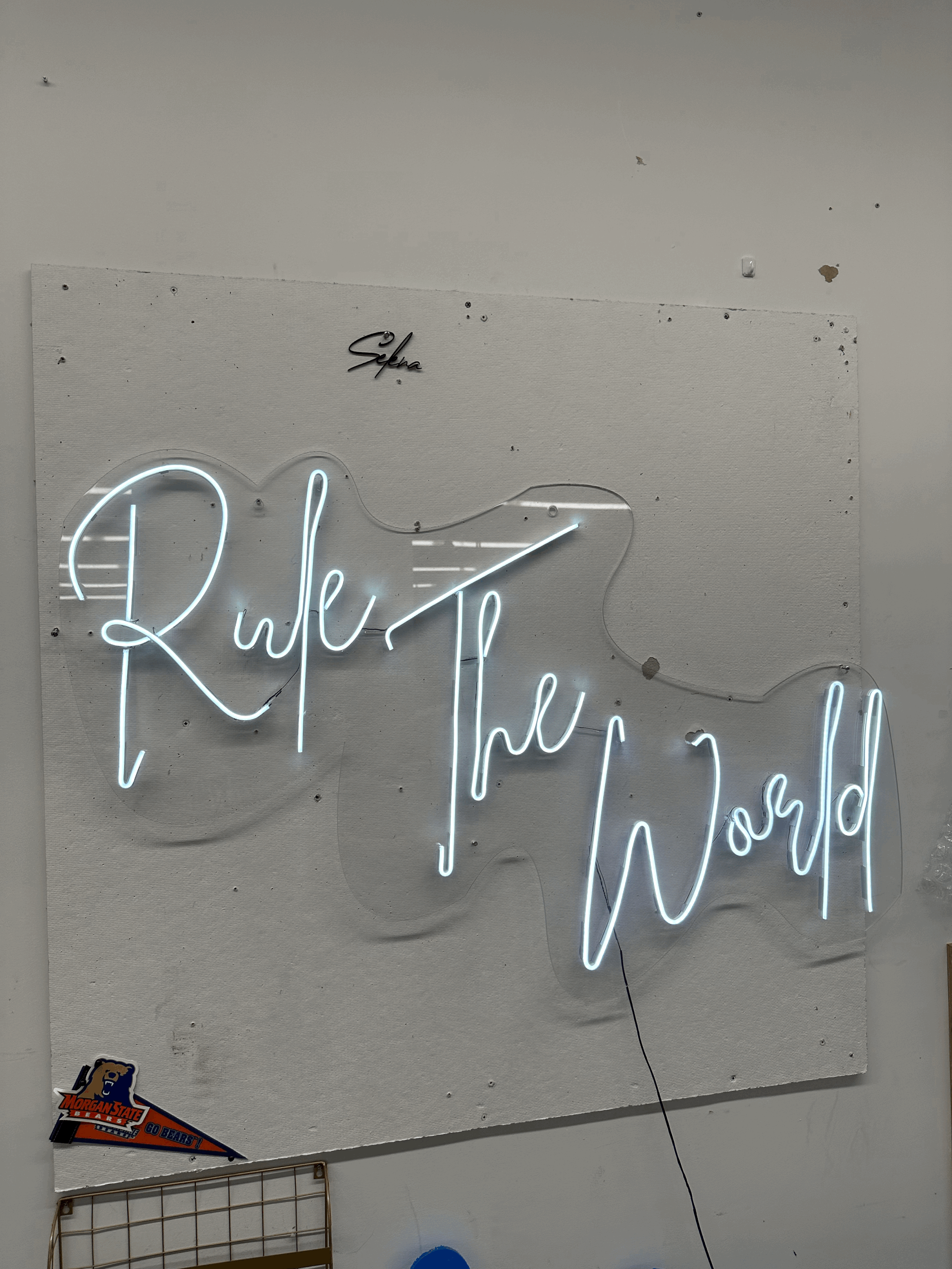 RULE THE WORLD - READY TO SHIP