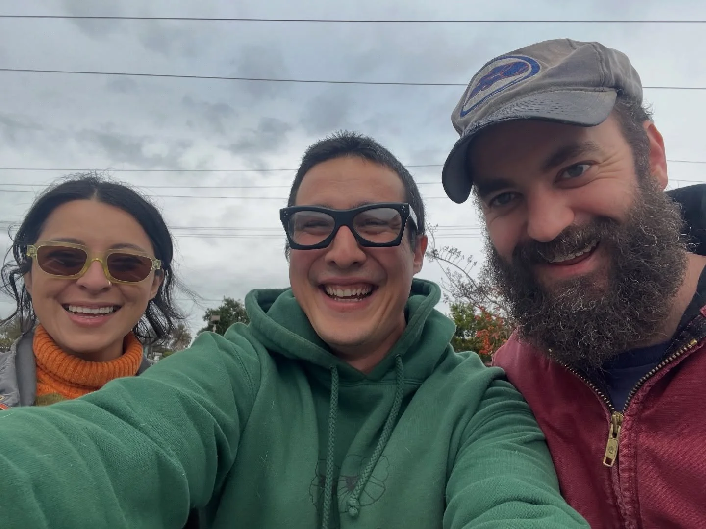 (ﾉ◕ヮ◕)ﾉ*:・ﾟ✧ happy birthday, bb <33