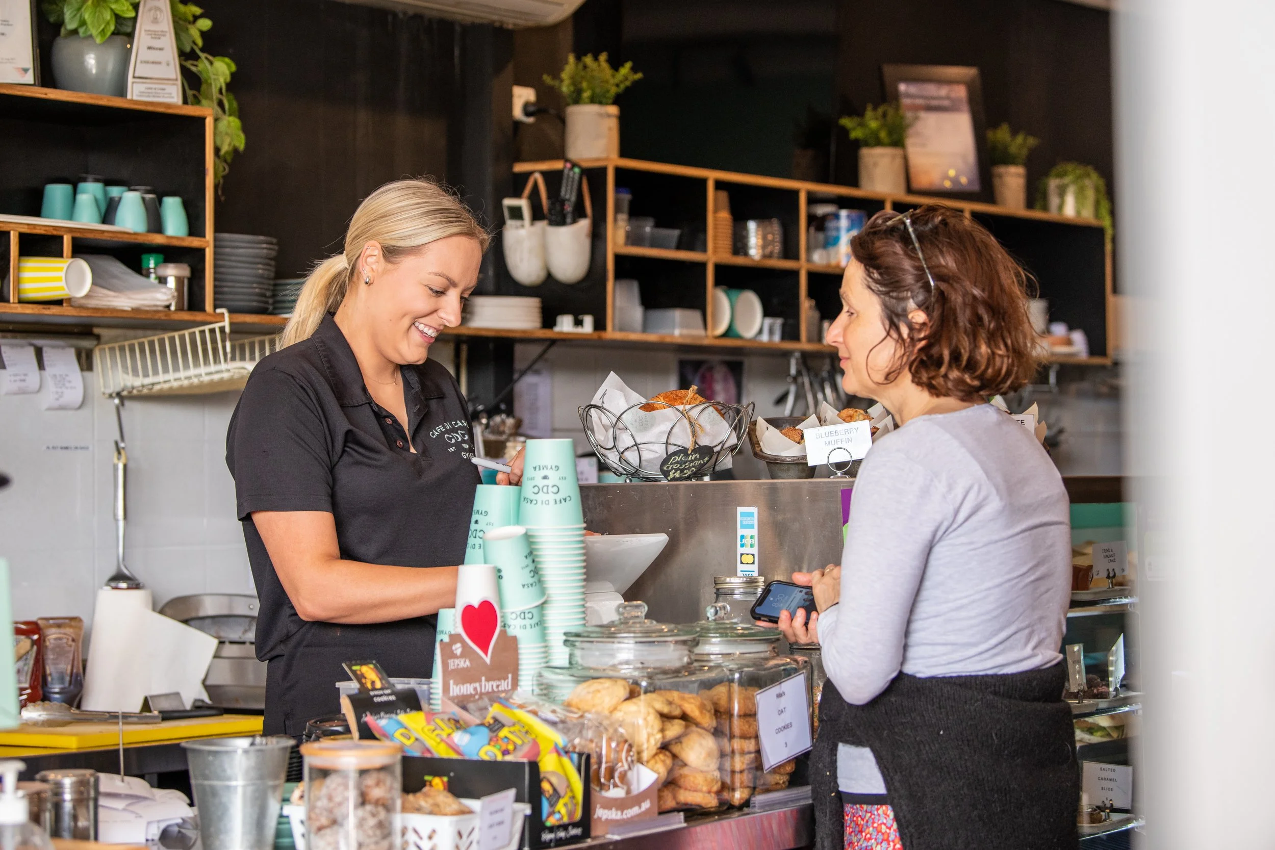 Cafe Di Casa LR-115.jpg