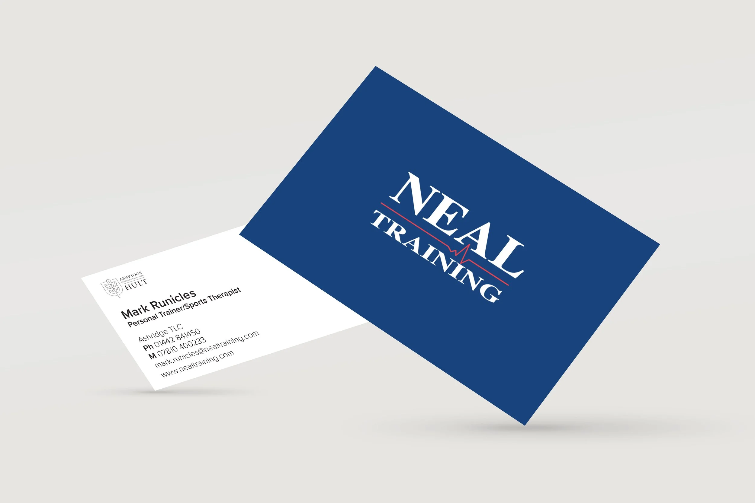 Making Connections Count: How Custom Business Cards Set You Apart