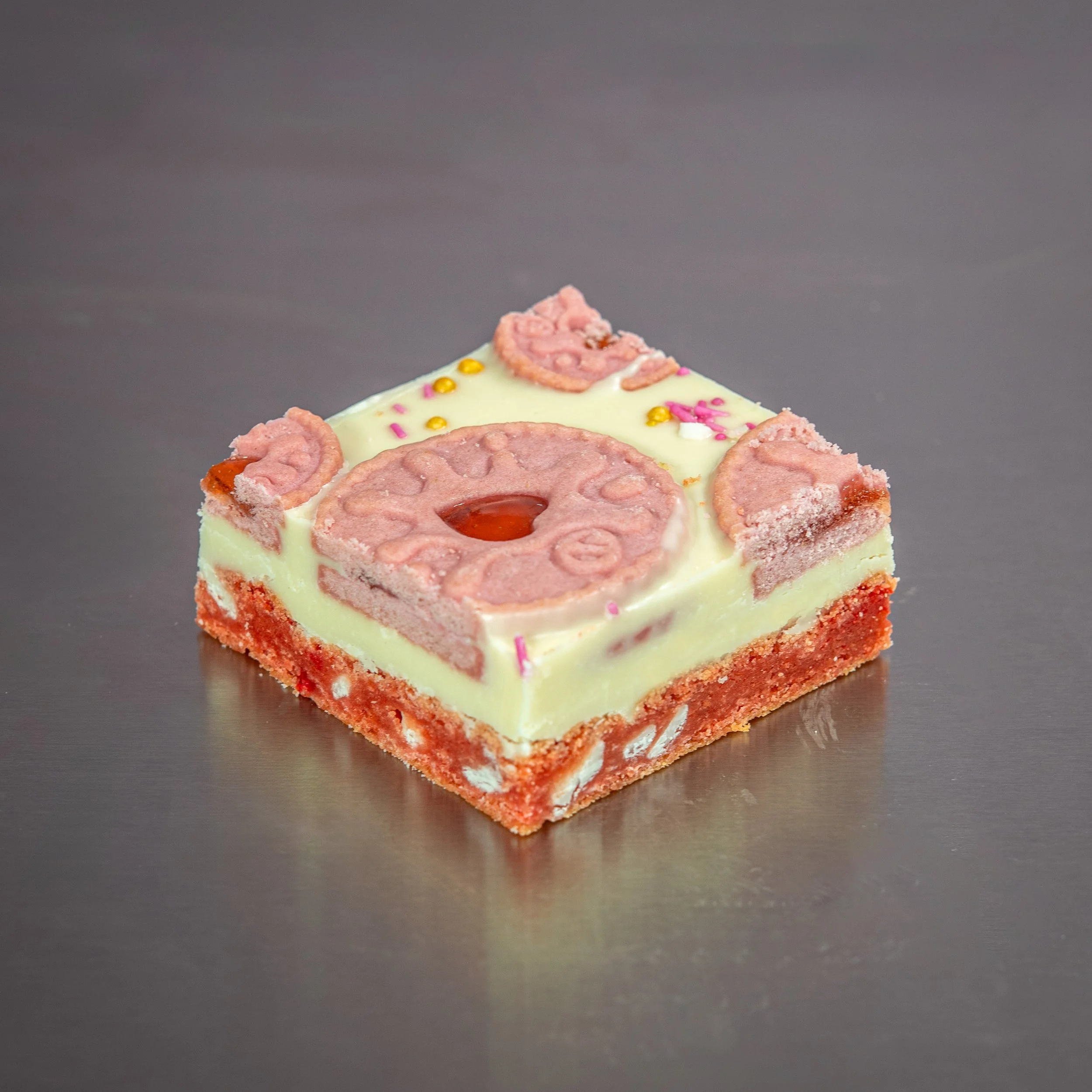 Jammie Dodger Cookie Bar.jpg