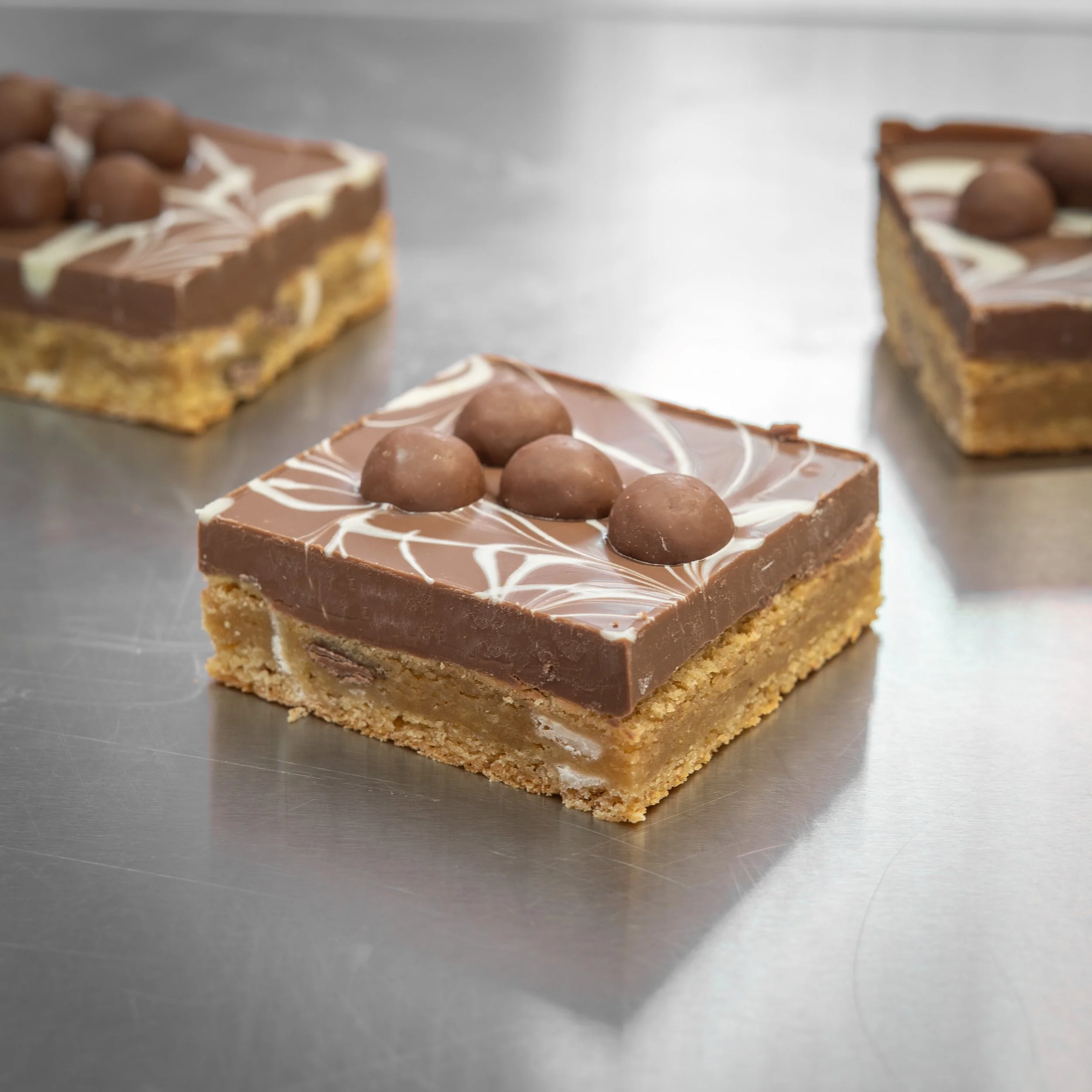 Malteser cookie bar.jpg