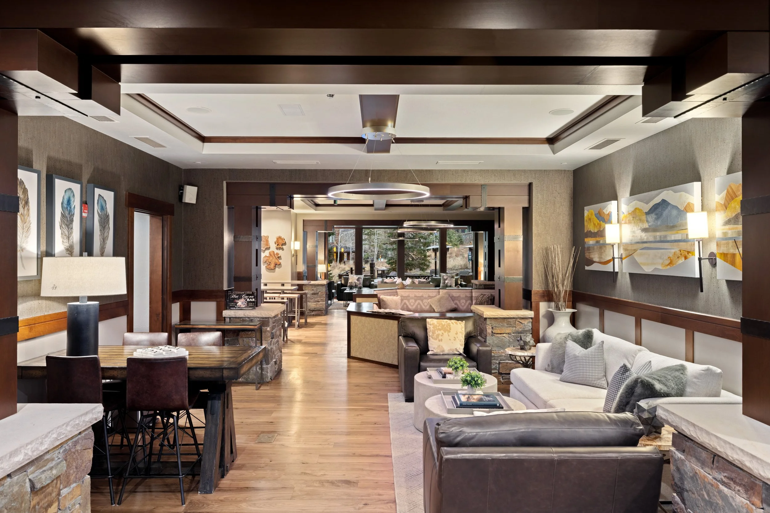 Flagstaff Lodge owners' lounge — an inviting place to unwind après-ski