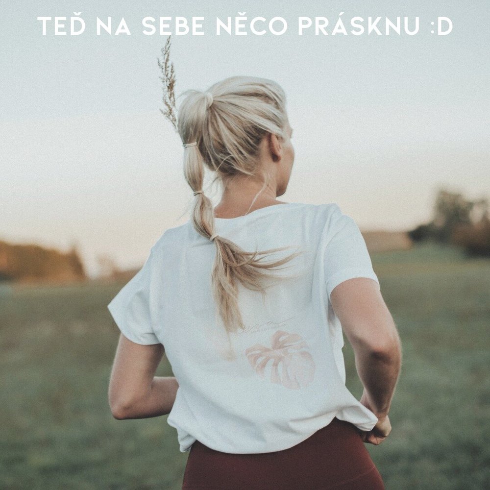 Teď na sebe něco pr&aacute;sknu :))) 
Od t&eacute; doby, co děl&aacute;m povrchov&yacute; design, pro mě běh&aacute;n&iacute; nen&iacute; zrovna odpočinkov&yacute; sport, neust&aacute;le mi hlavou l&iacute;taj&iacute; n&aacute;pady, že kolikr&aacute;