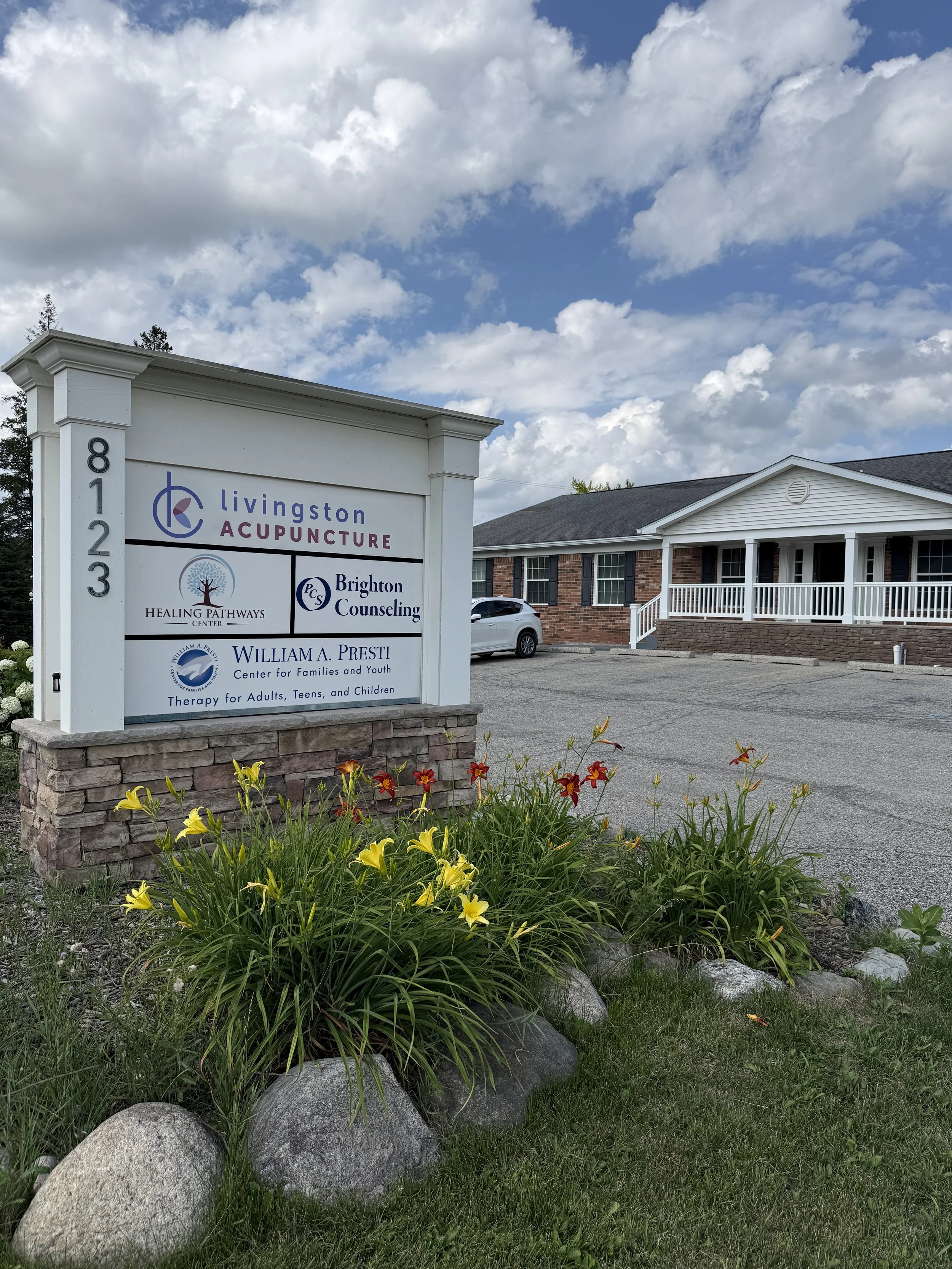 Sign out front 1.JPG
