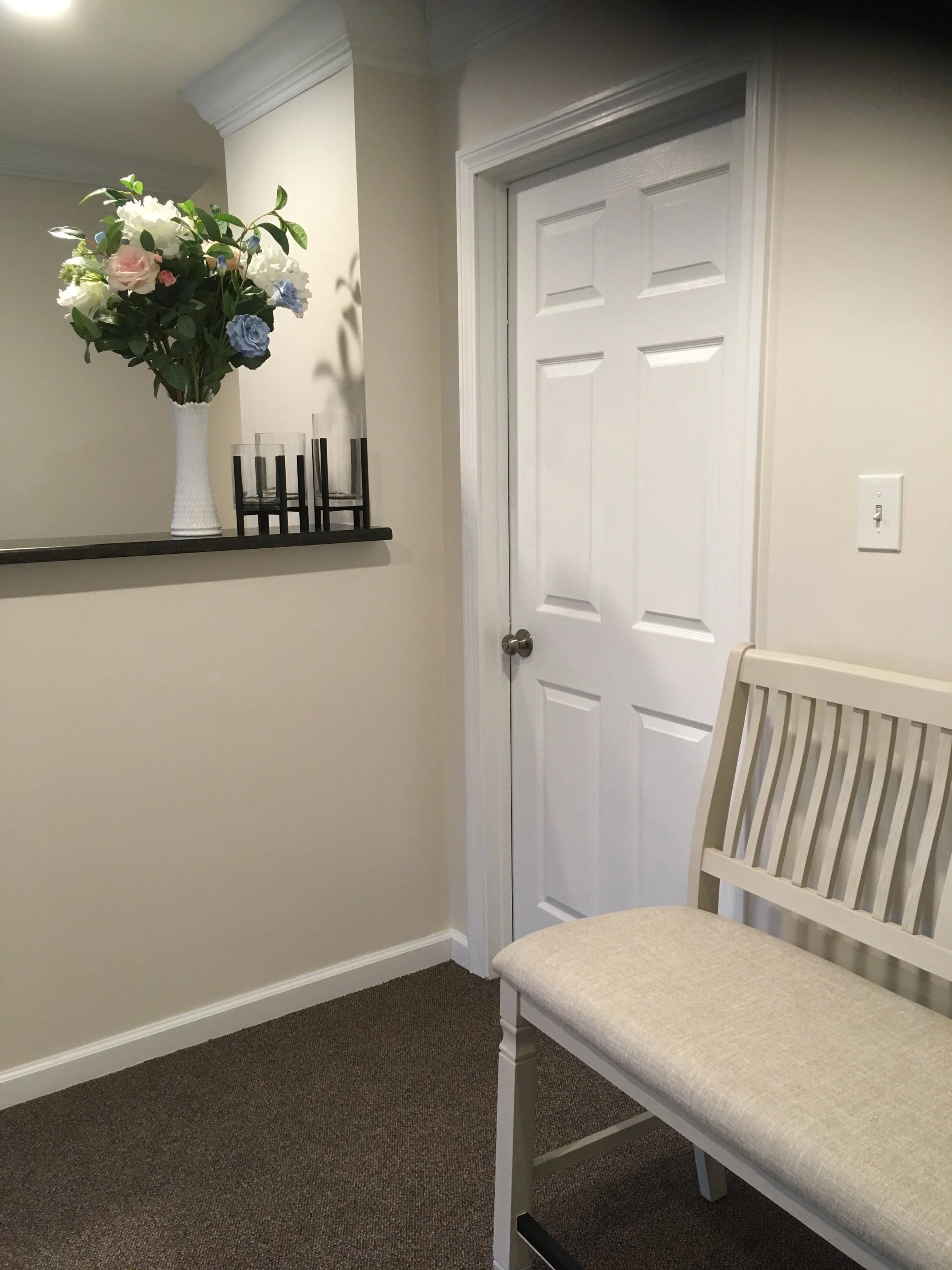 Reception flowers.JPG