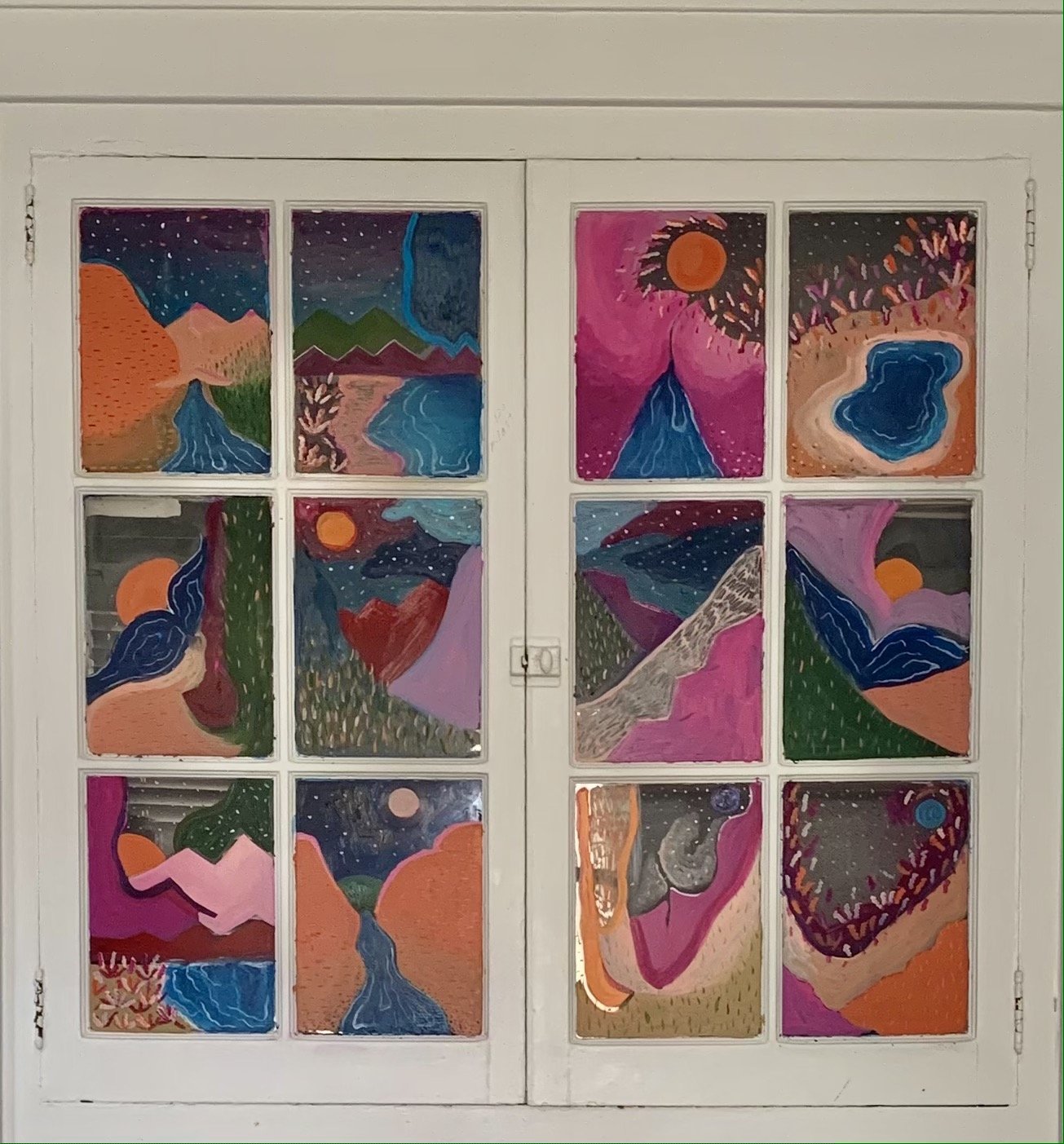 Cabinets (Detail)