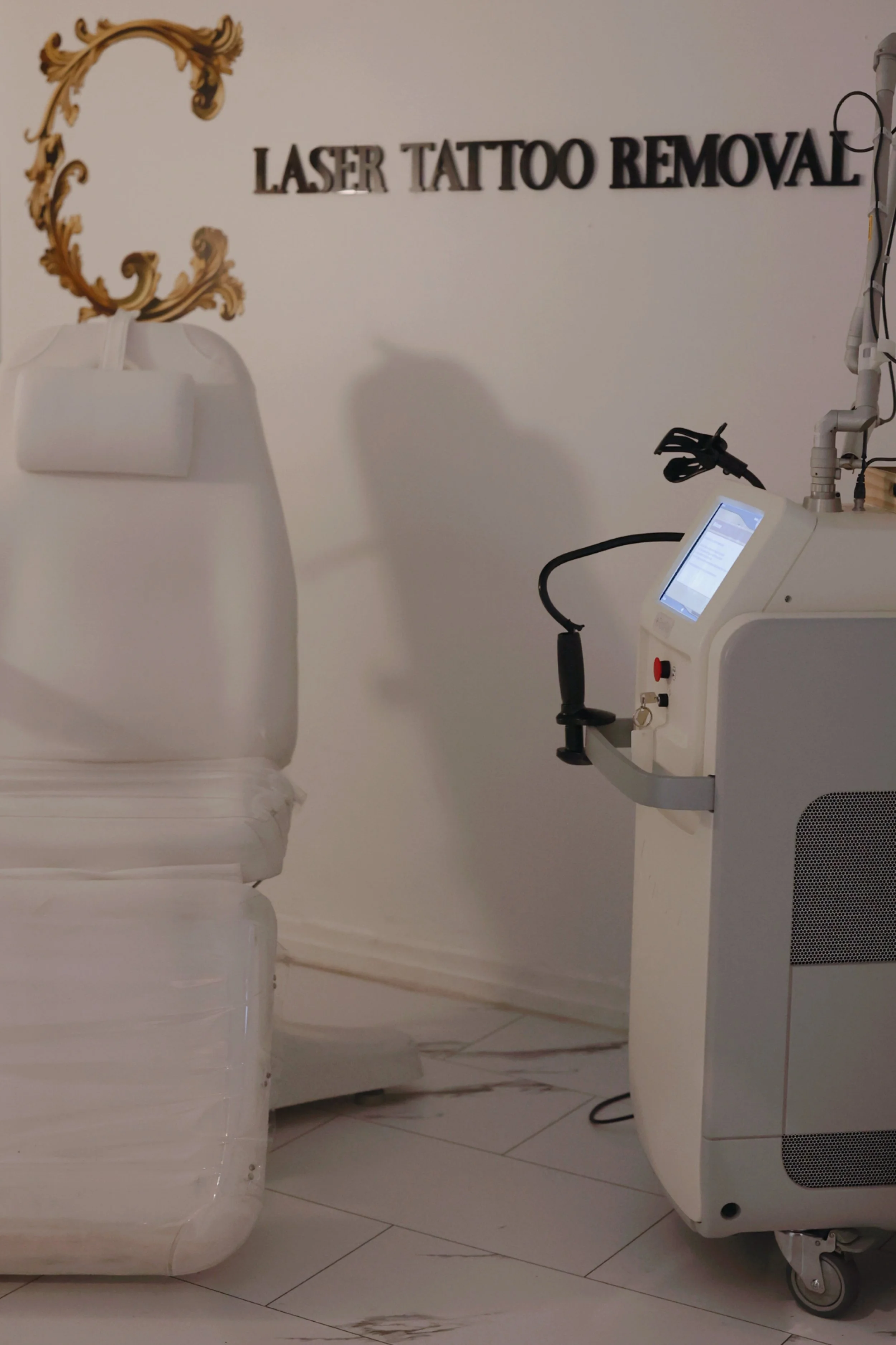 A private specialized treatment room for Laser Tattoo Removal features the Candela Picoway, Boise's most noteworthy laser for tattoo removal. The room is clean and well equipped to provide the best tattoo removal service in the Treasure Valley.