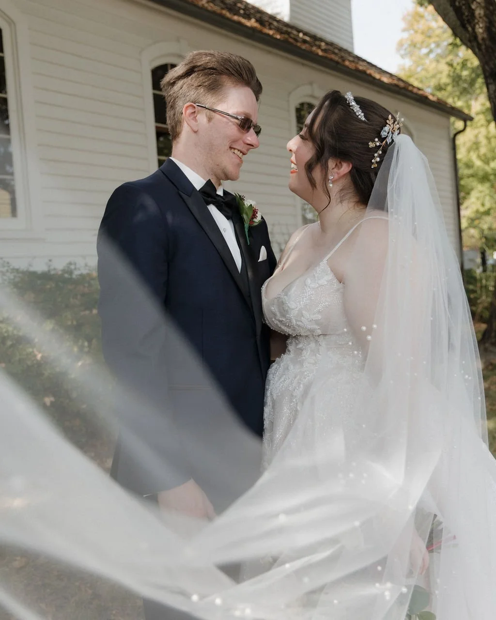 The first chapter of forever 🤍 Wishing Aaron + Elisabeth a beautiful 1st anniversary &mdash; and countless more memories still to come.

Photography || @elizabethjanelphoto 
Florals || @englishrosedsm 
Venue || @tamoryhallevents 

#1stanniversary #w