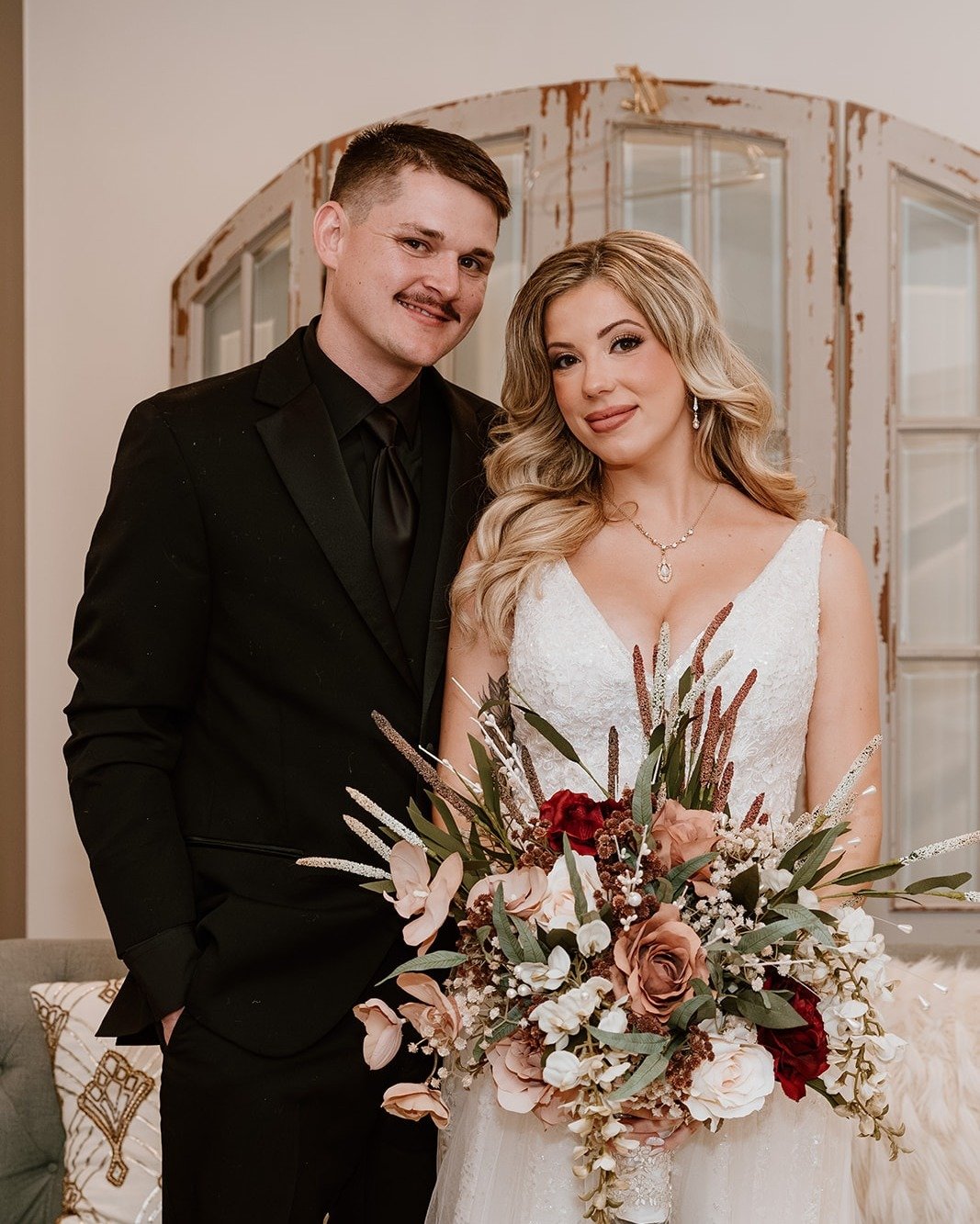 A love worth celebrating&mdash;then, now, and always 🤍

Happy 1st Anniversary, Austin + Katie. Cheers to a New Year&rsquo;s Eve beginning and all the beautiful years ahead 🥂

Photography || @keelysandquistphotography 
Venue || @tamoryhallevents