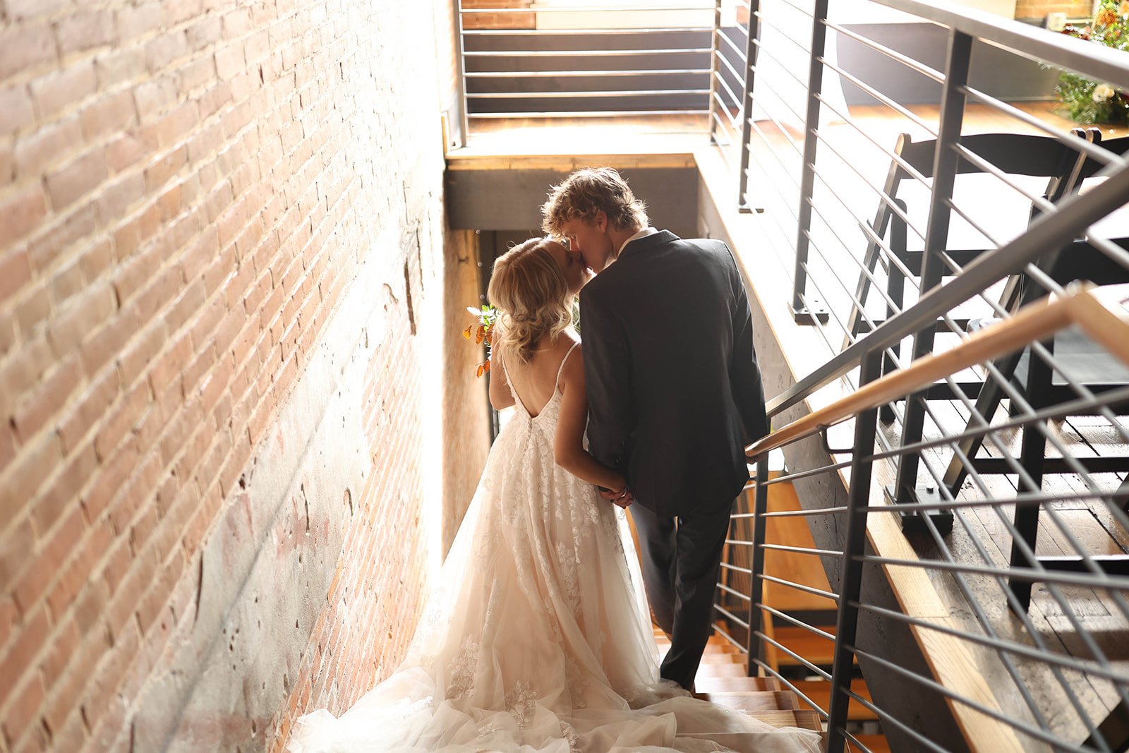 Wedding Planning 101: 10 Steps for Preparing Your Wedding Day Timeline